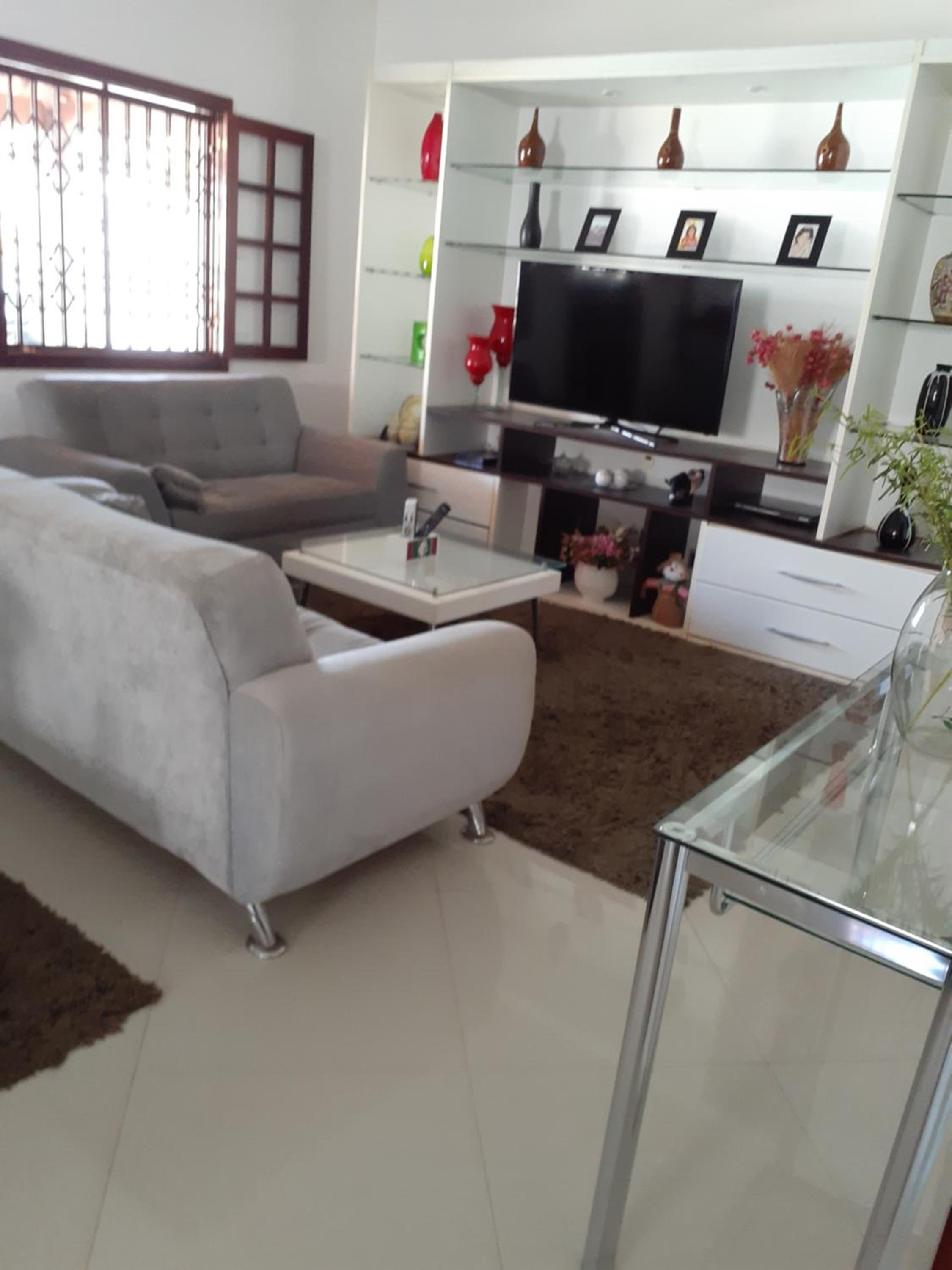 Three-Bedroom House photo 1