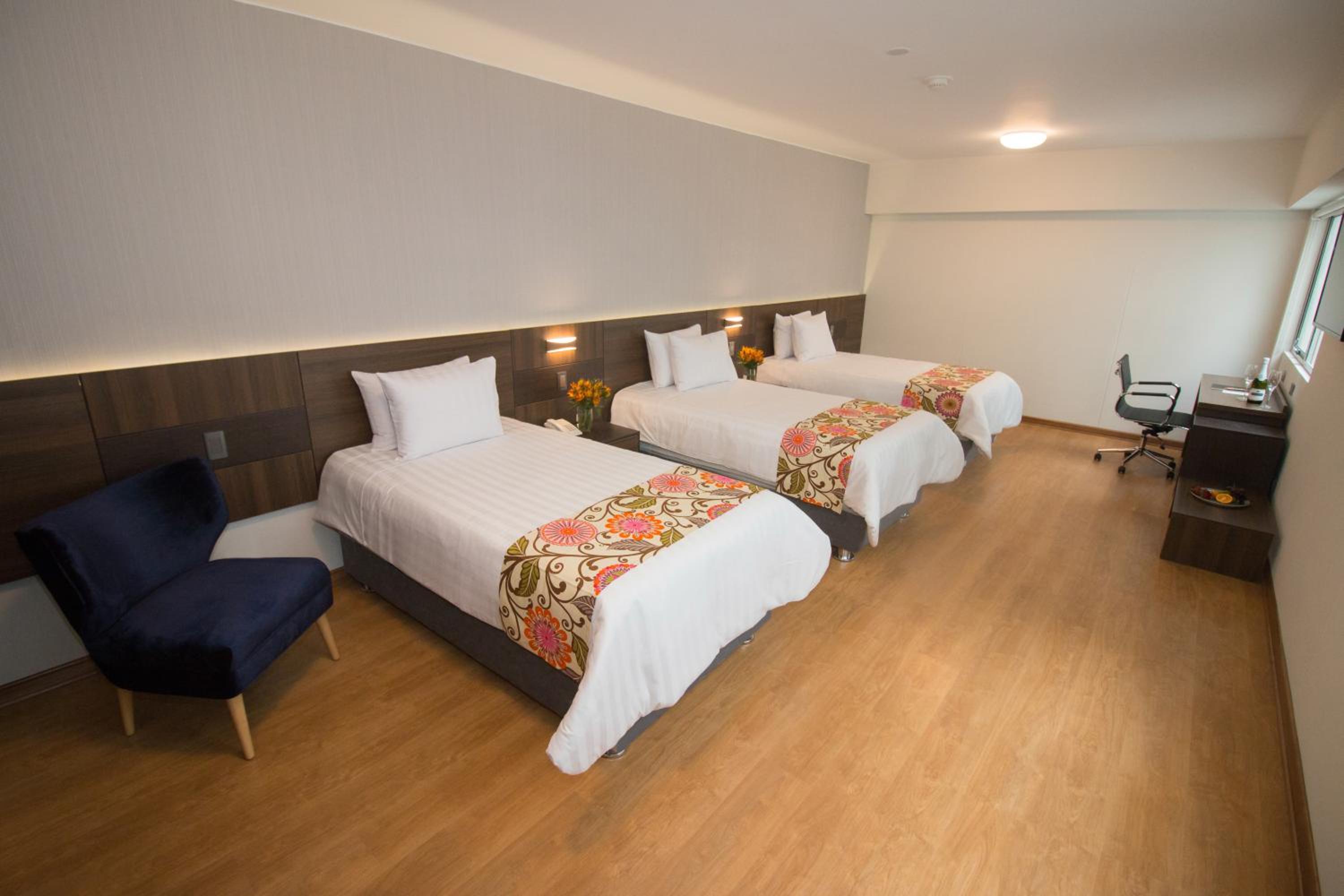 Triple Room