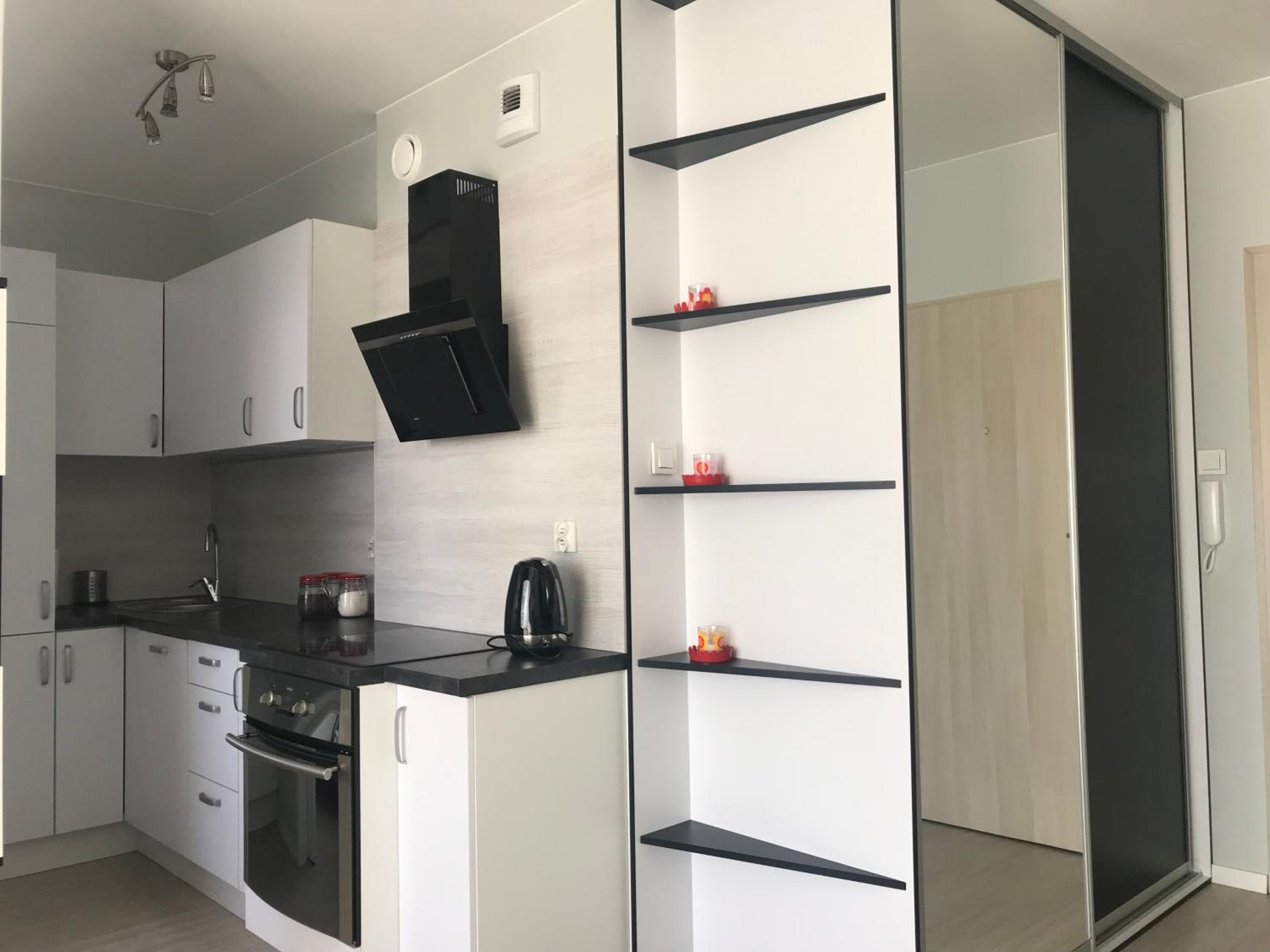One-Bedroom Apartment - Photo 18
