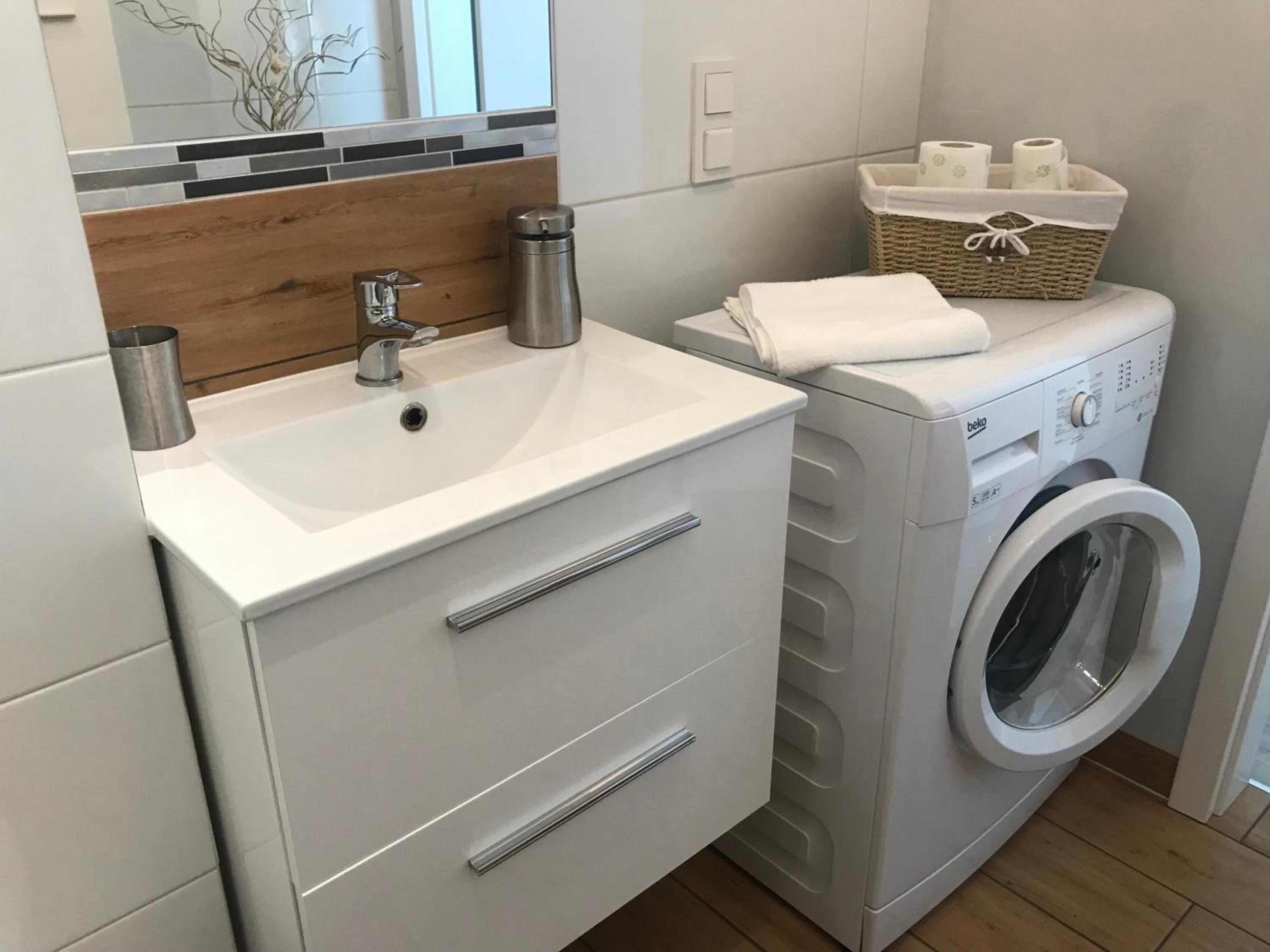 One-Bedroom Apartment - Photo 31