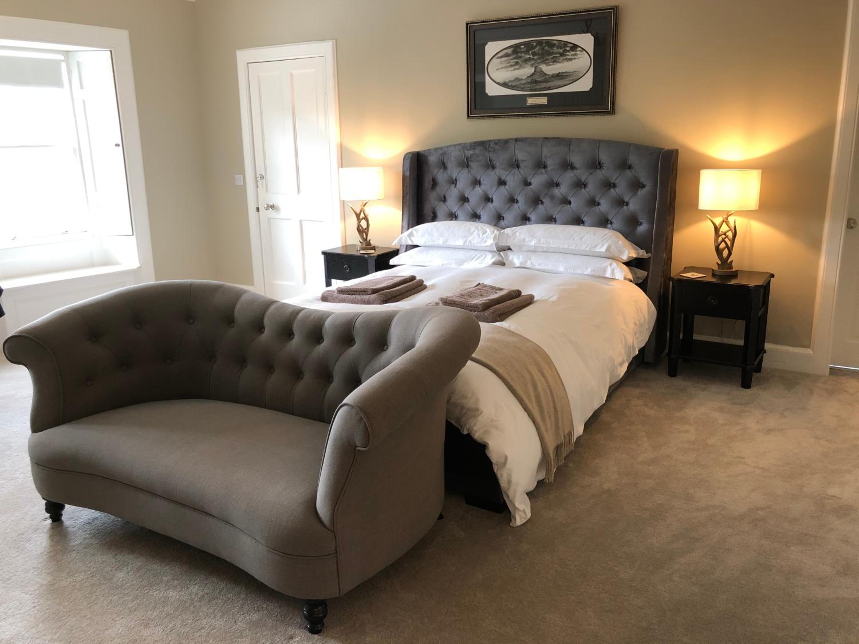 Deluxe King Room photo 3