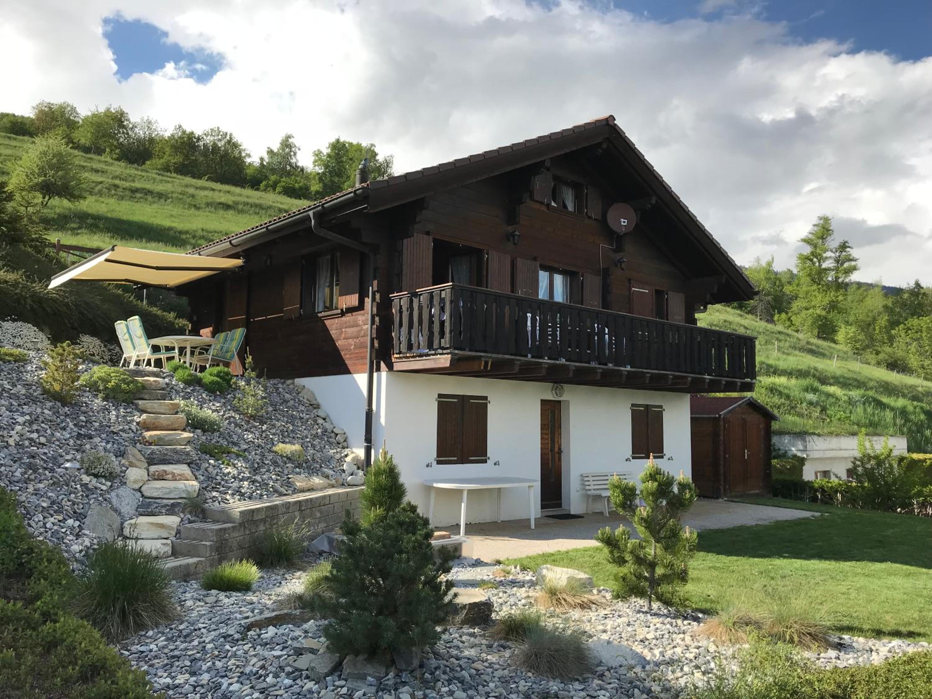 Three-Bedroom Chalet photo 1