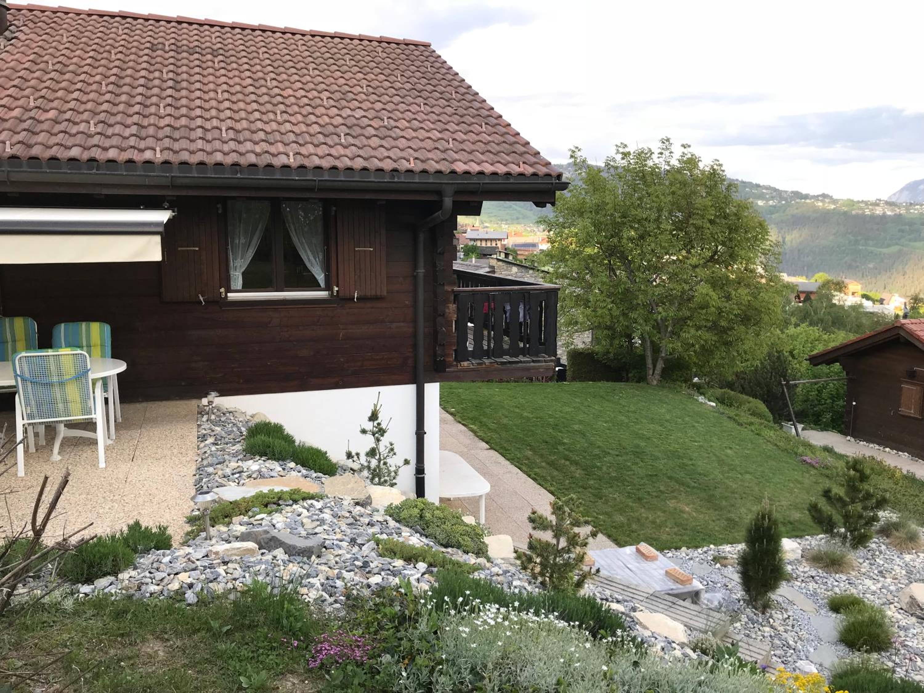 Three-Bedroom Chalet photo 2