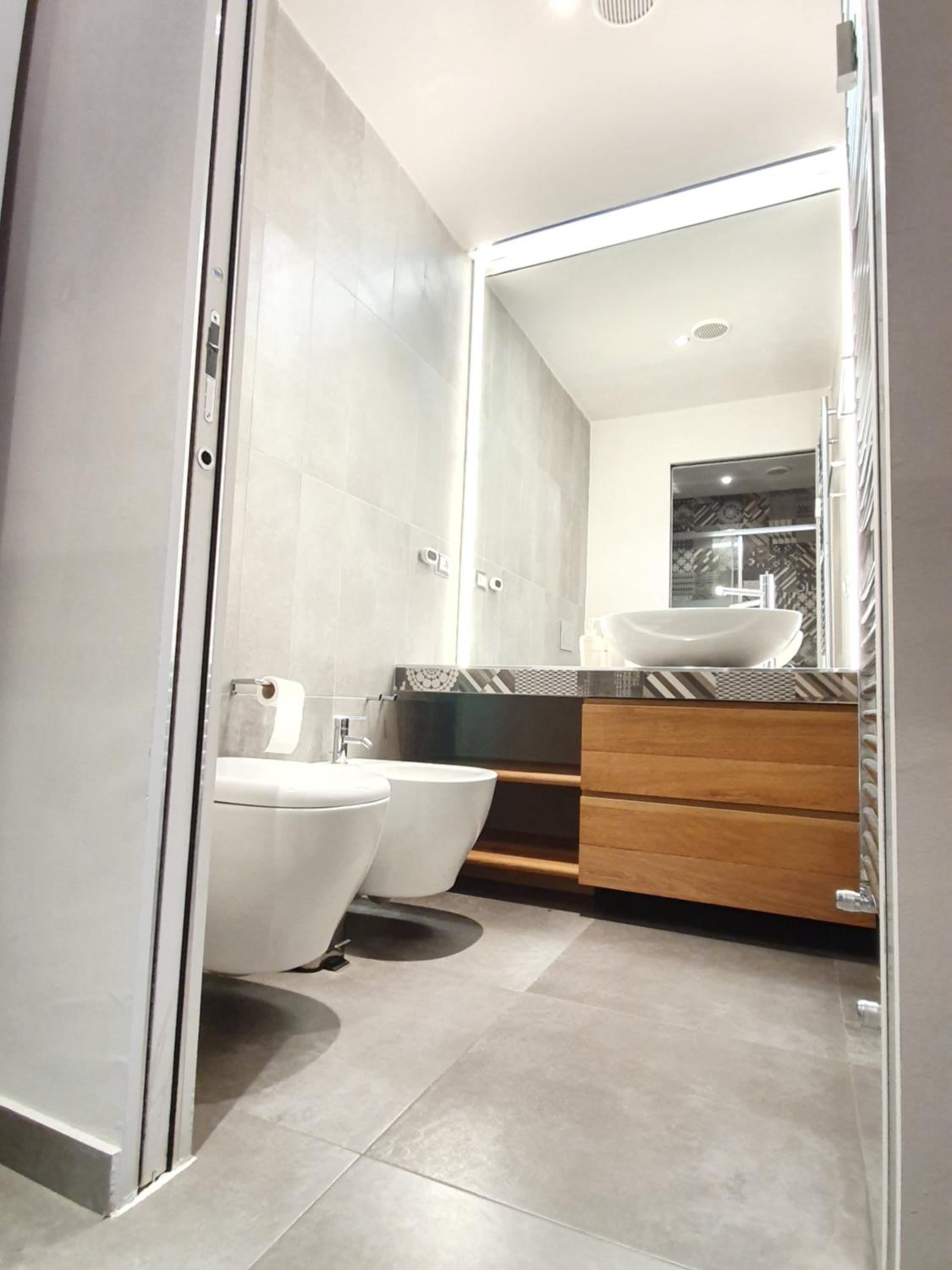 Two-Bedroom Apartment - Photo 8