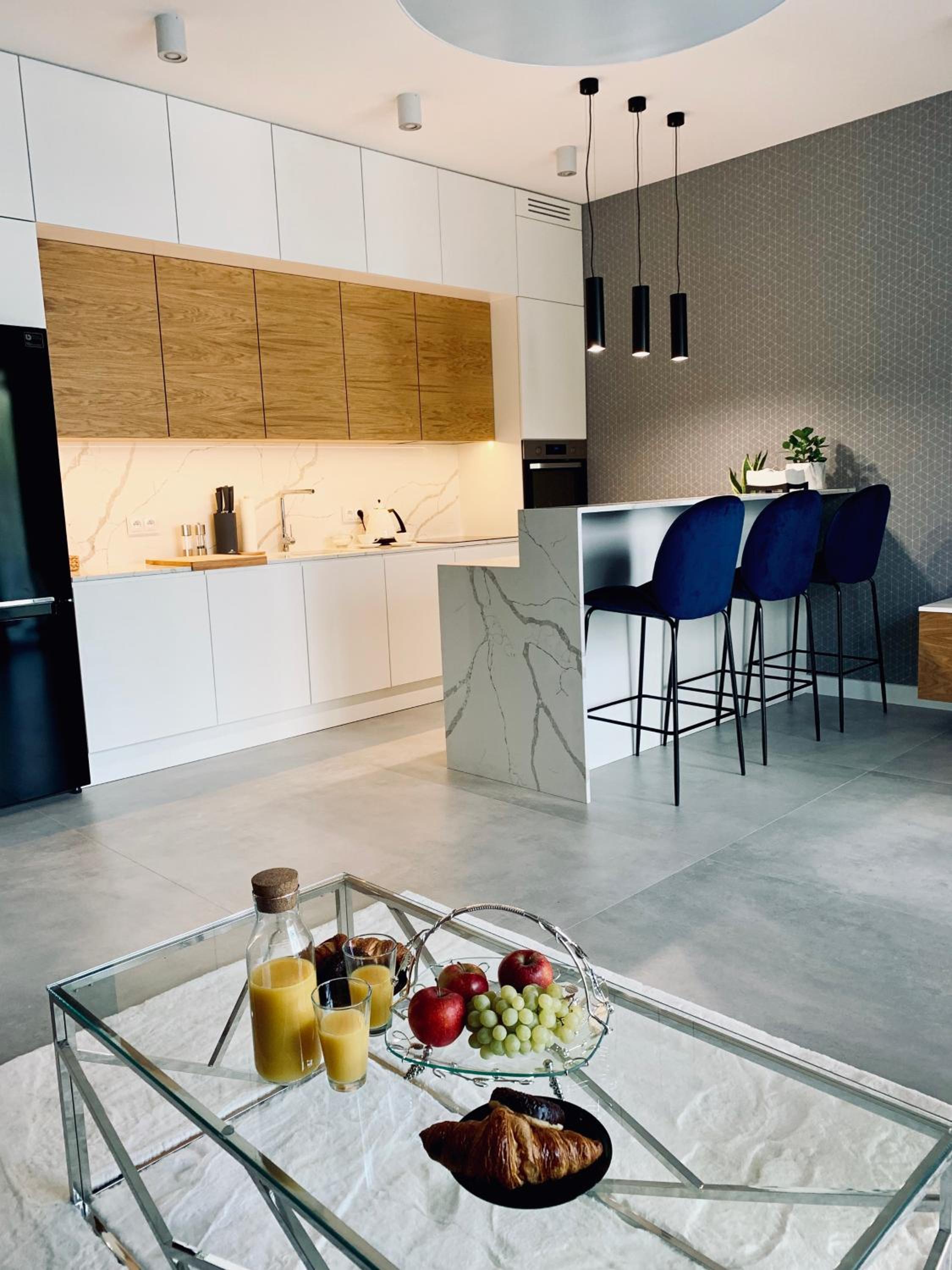 Deluxe Apartment with Terrace - Photo 21