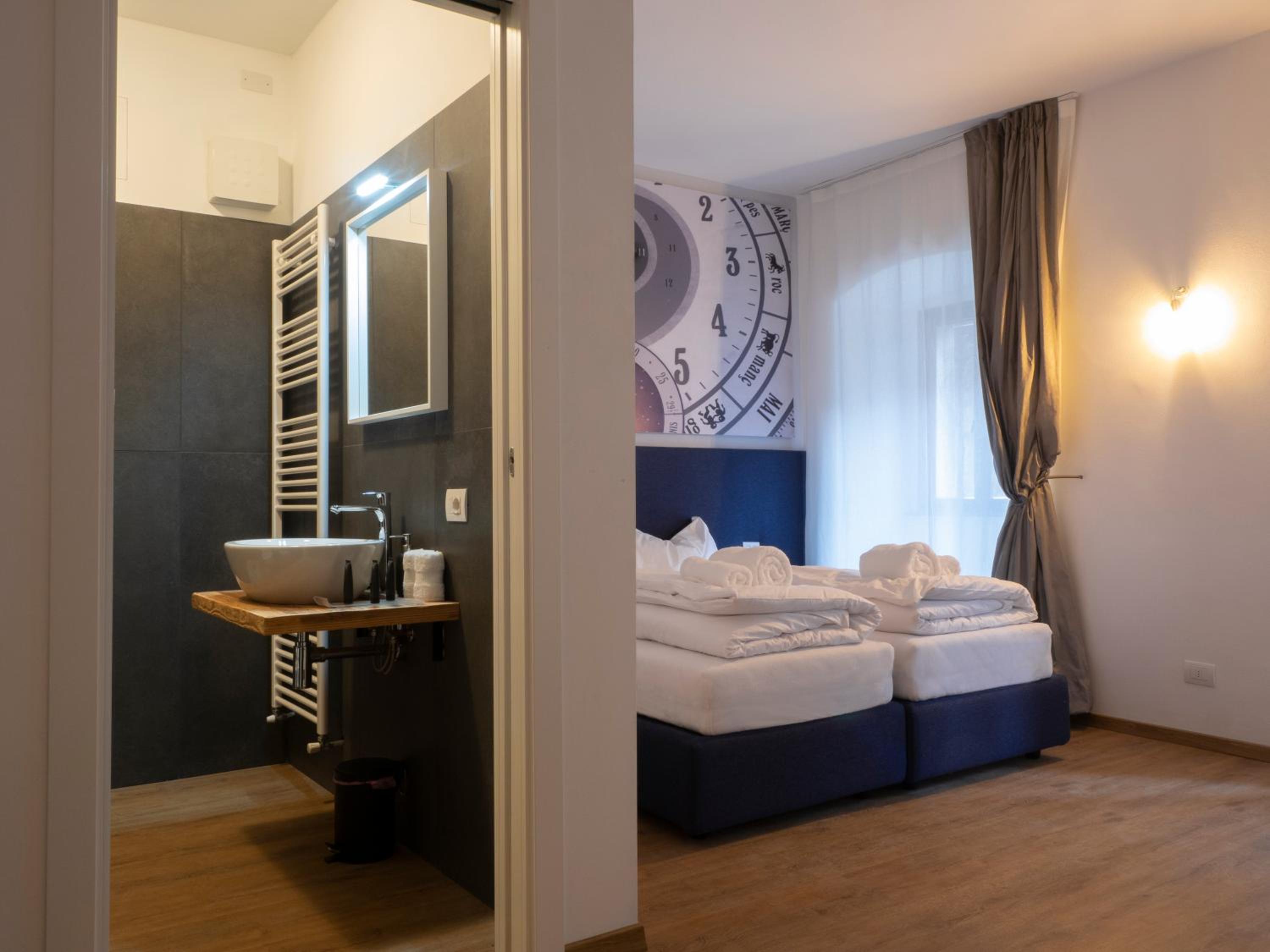 Superior Double or Twin Room photo 2