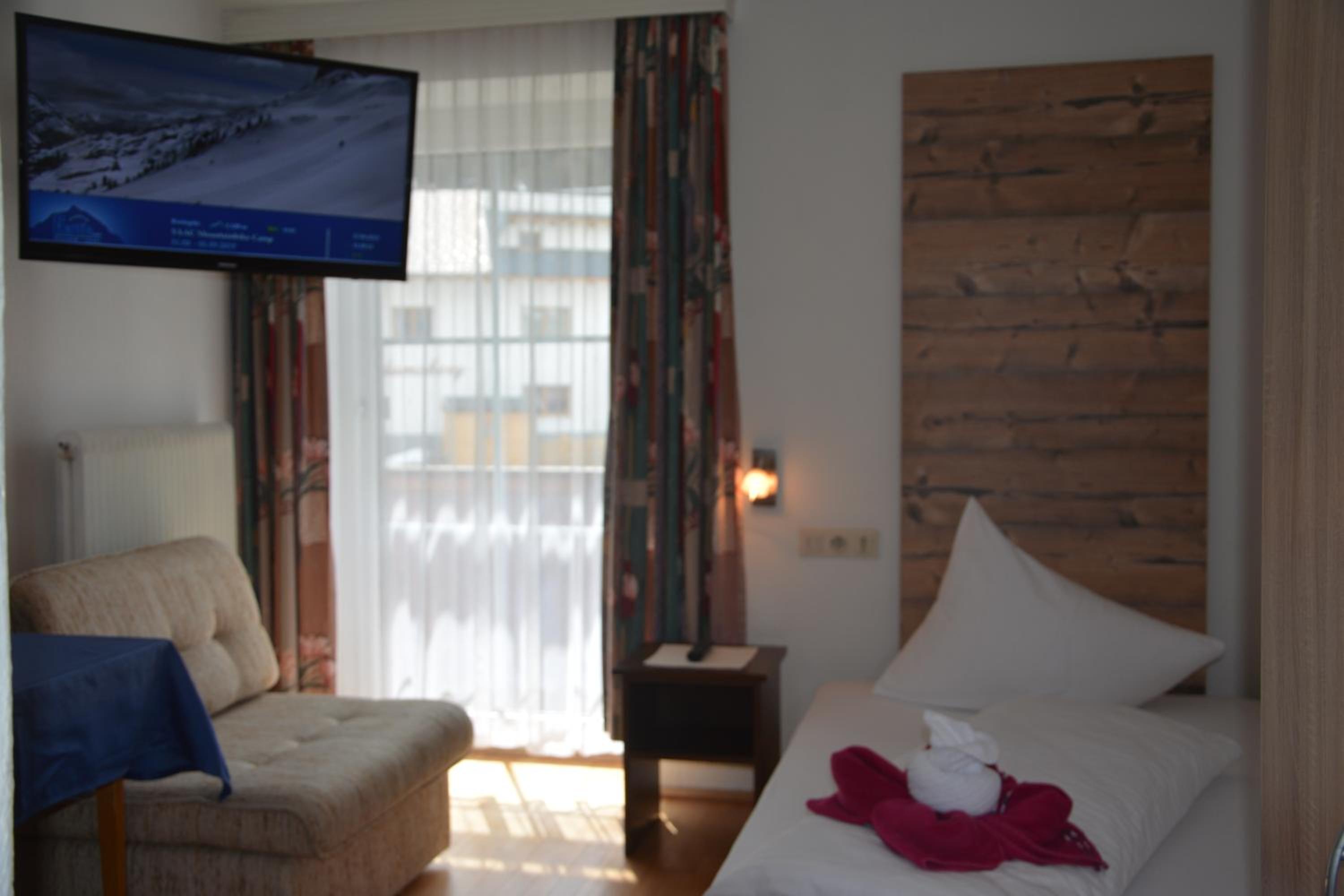 Single Room photo 2
