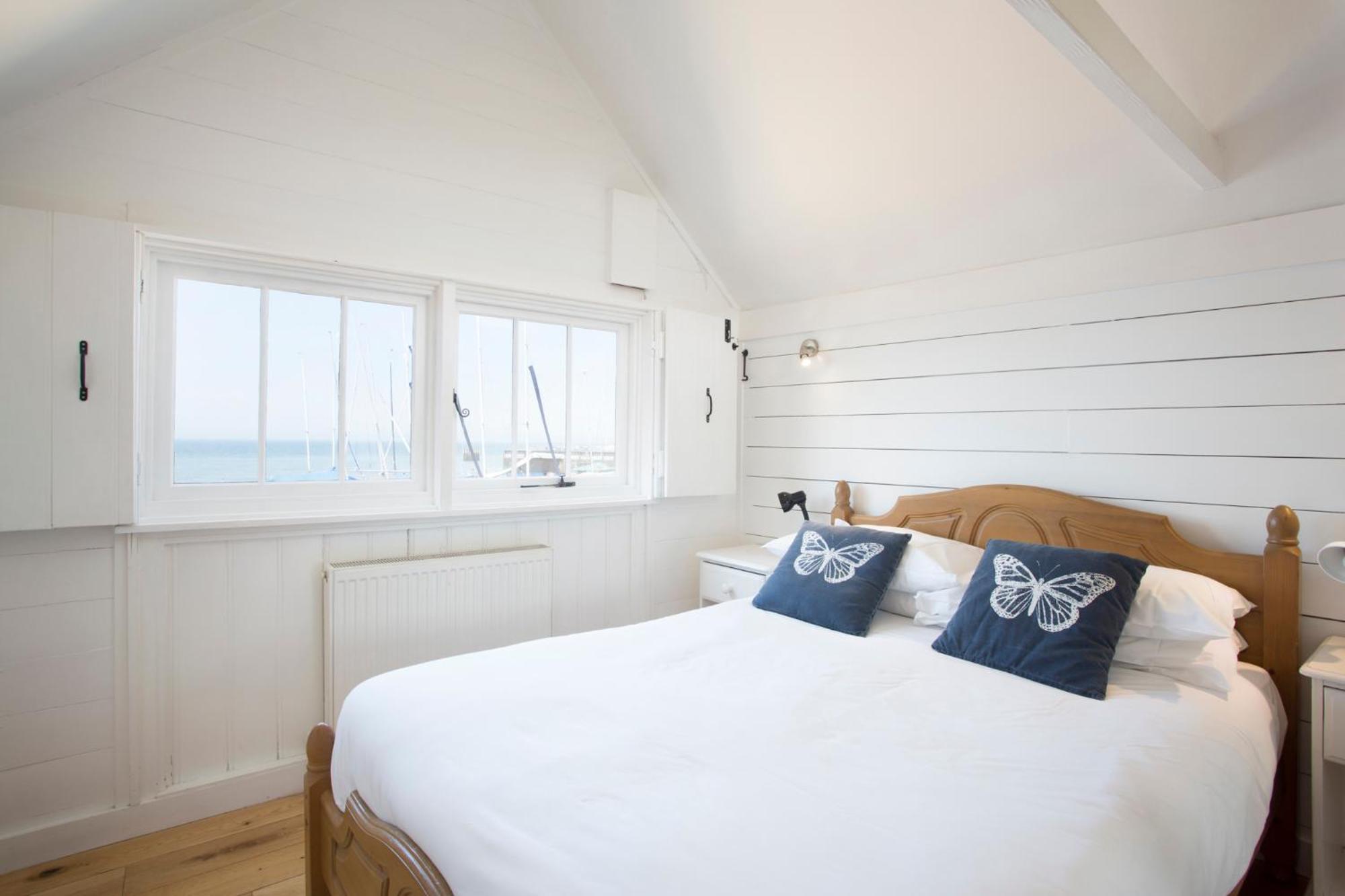 Family Room with Sea View photo 3