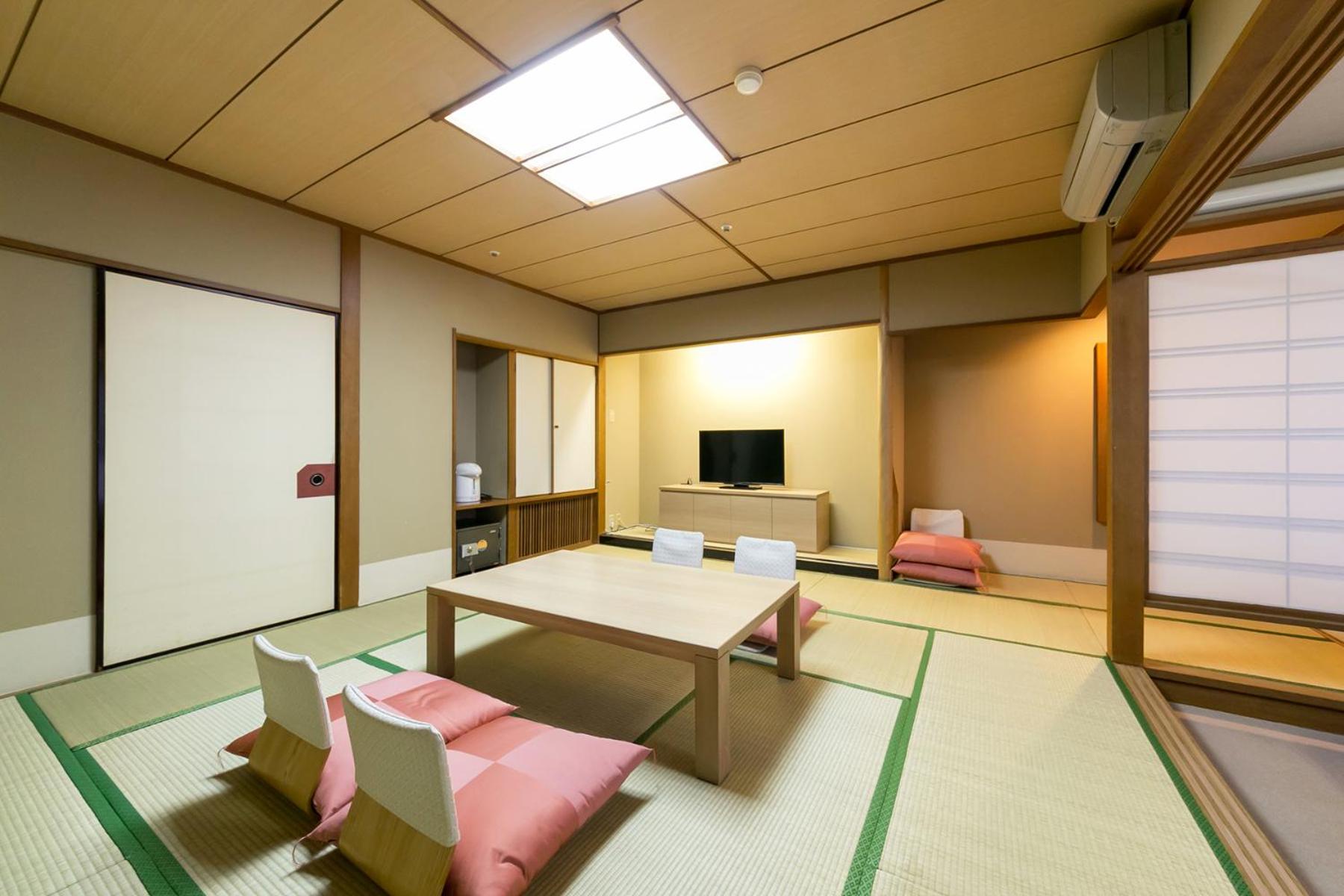 Japanese-Style Deluxe Room photo 2