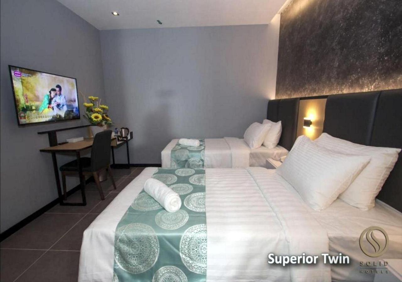 Standard Twin Room photo 3