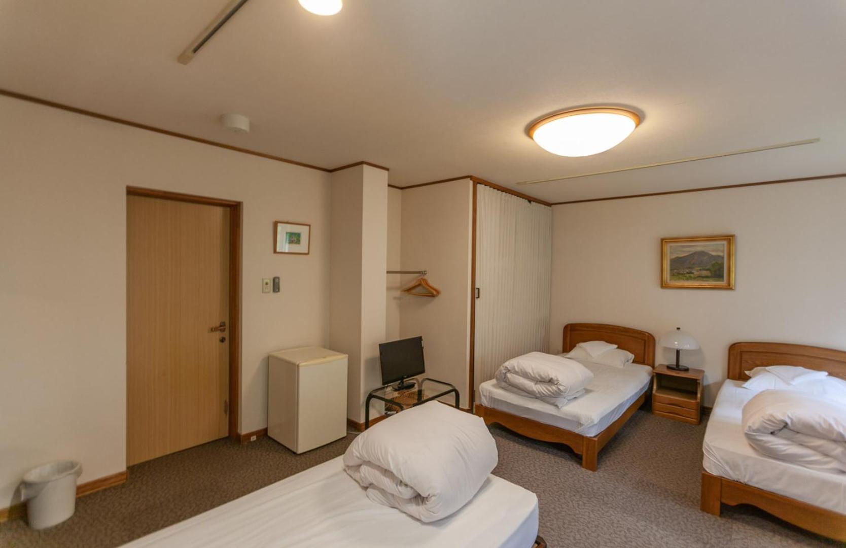 Standard Quadruple Room - Photo 2