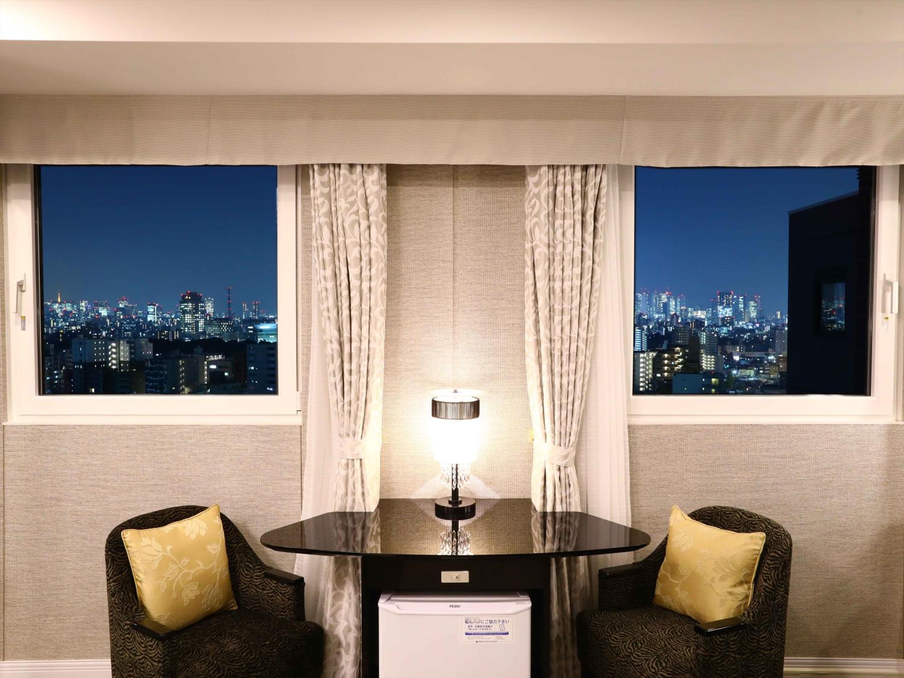 Deluxe Twin Room - Non-Smoking - Photo 4