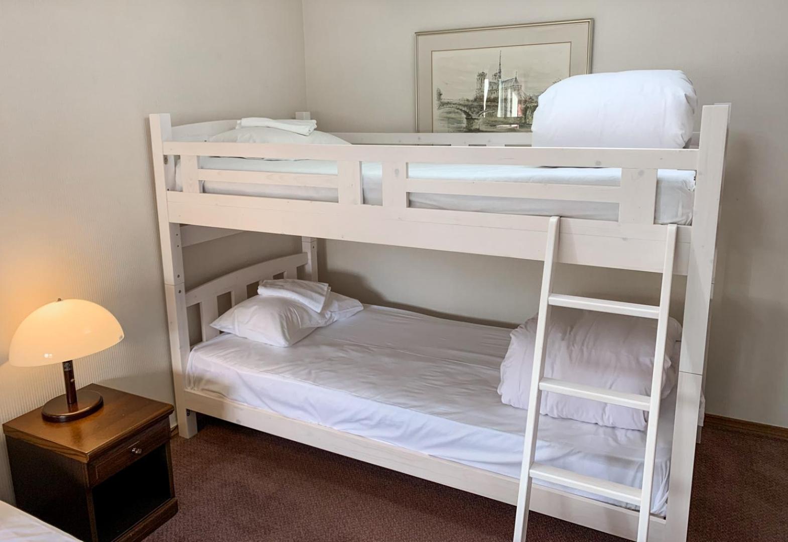 Standard Quadruple Room - Photo 5