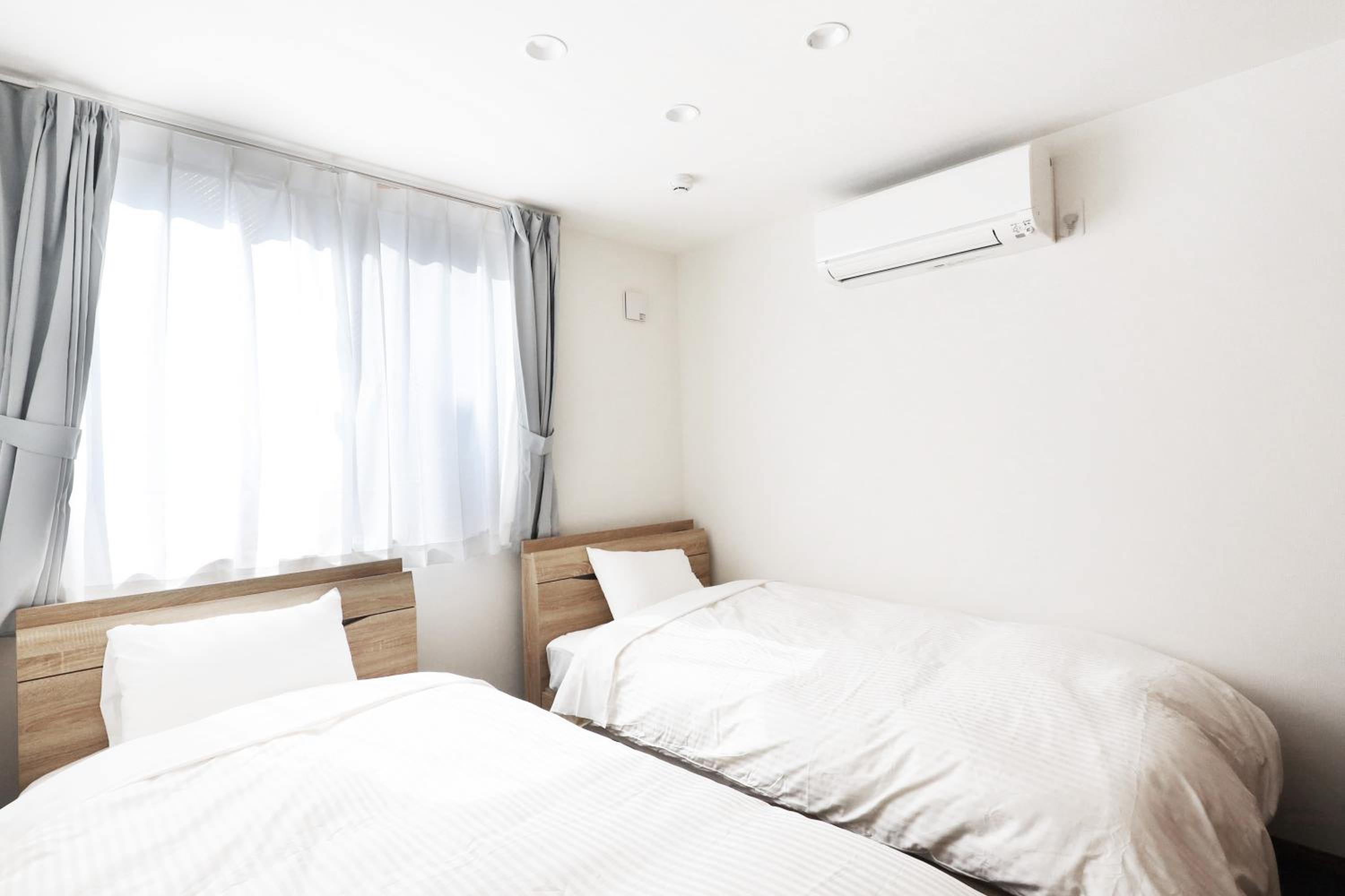 Three-Bedroom House photo 2