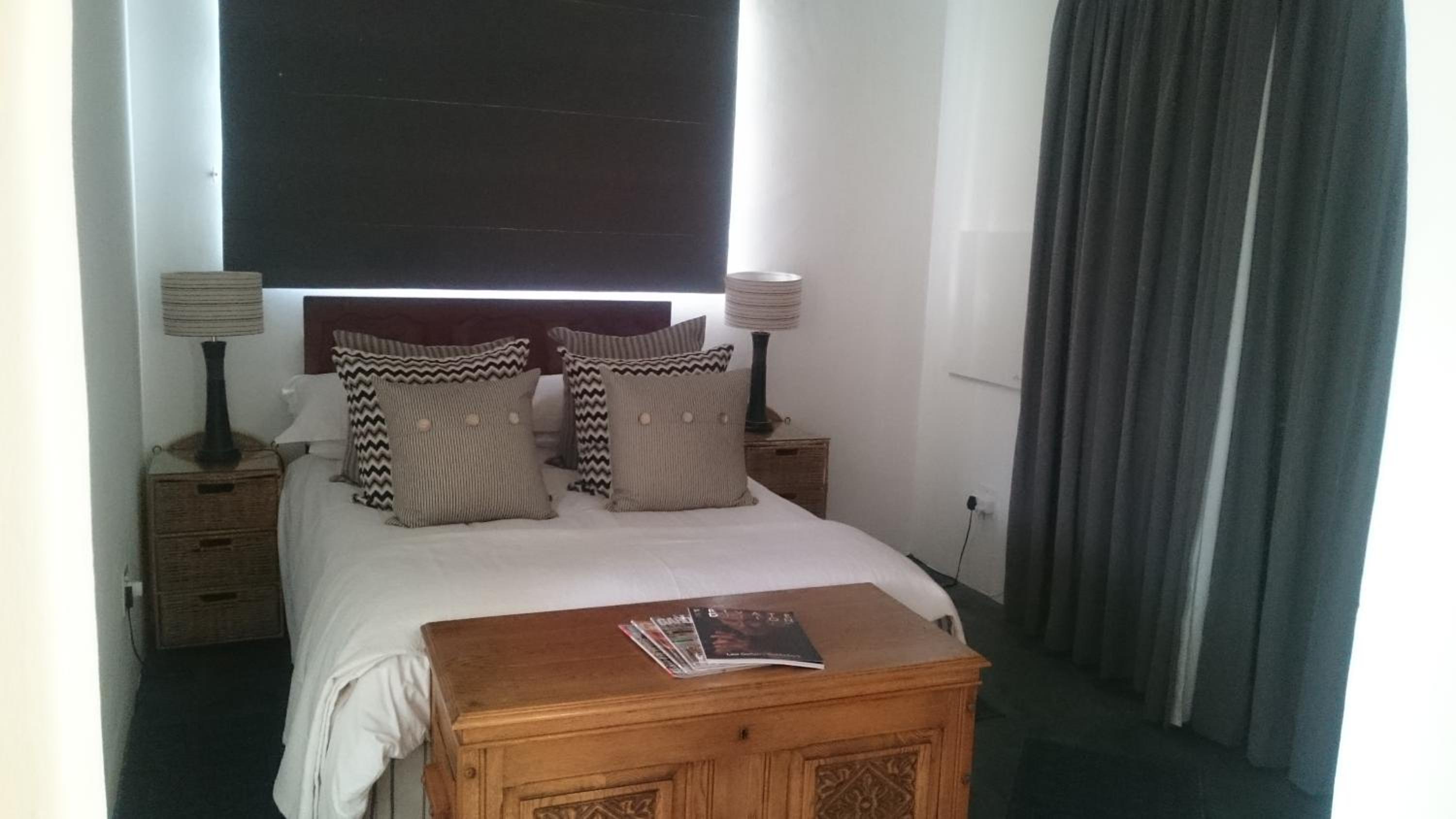 One-Bedroom Apartment - Photo 10