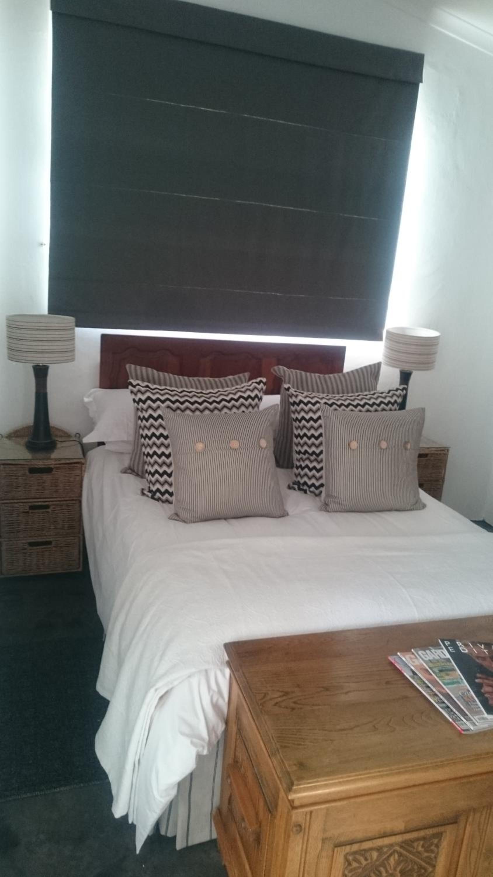 One-Bedroom Apartment - Photo 7
