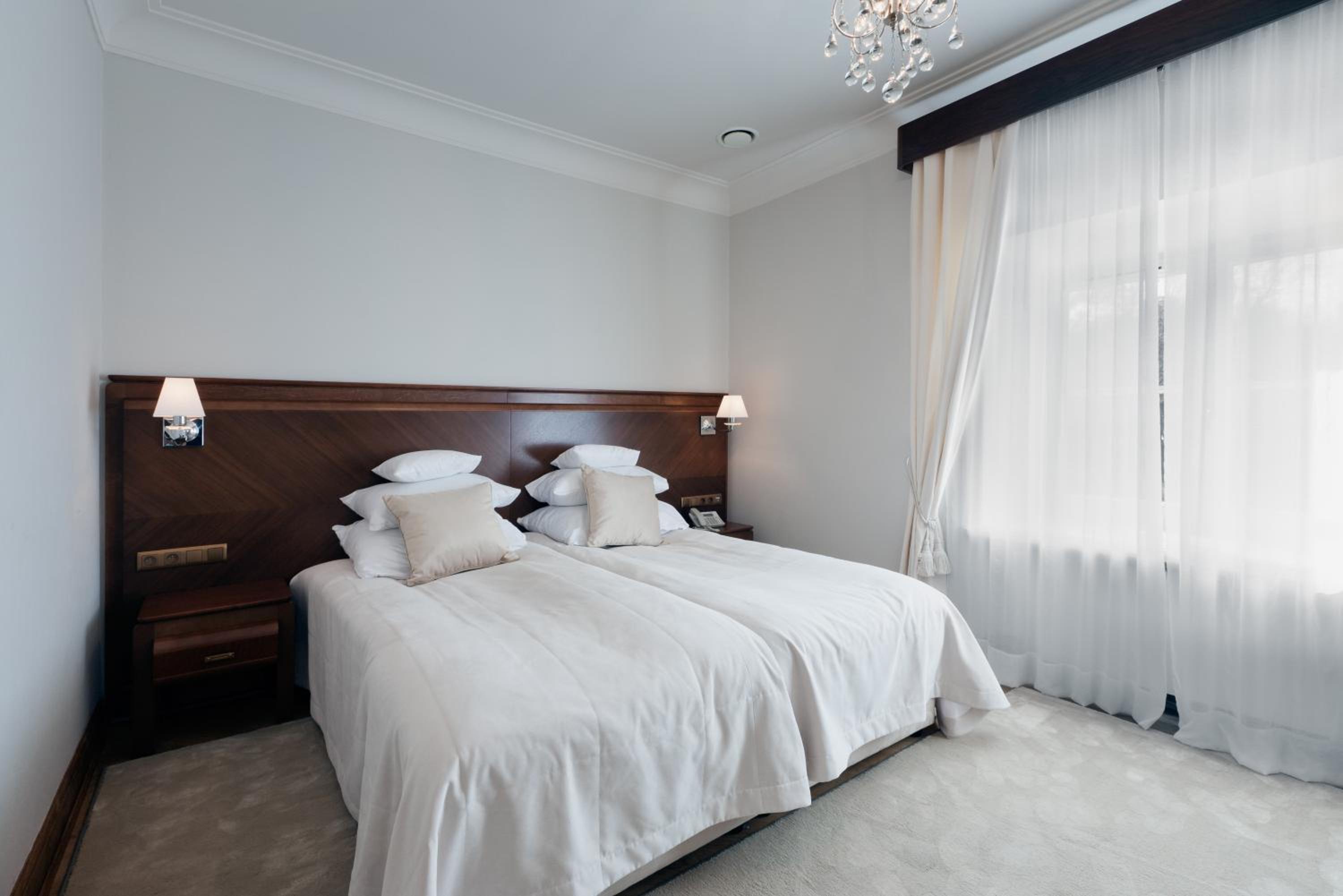 Deluxe Suite photo 3