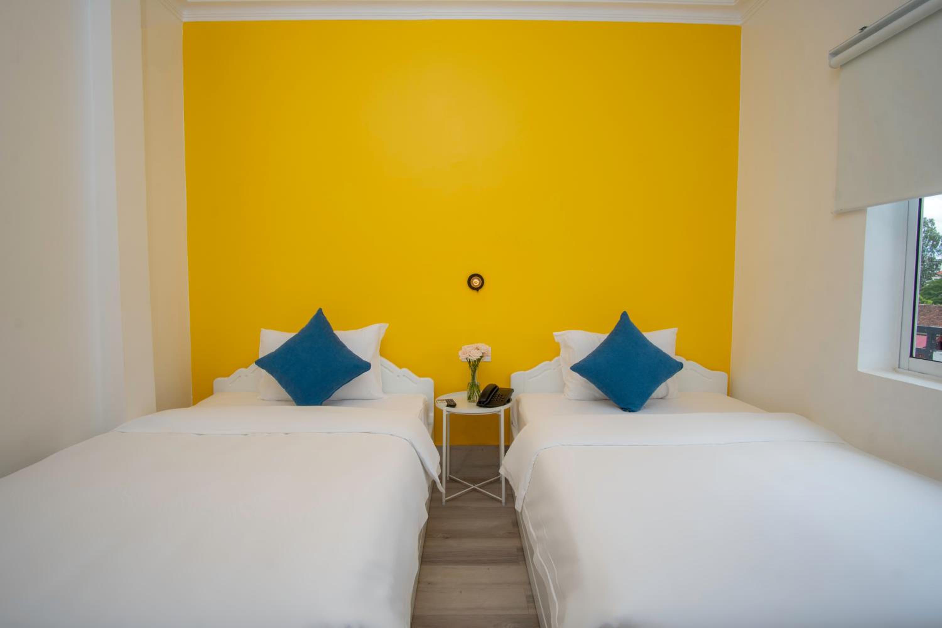 Superior Twin Room - Photo 6