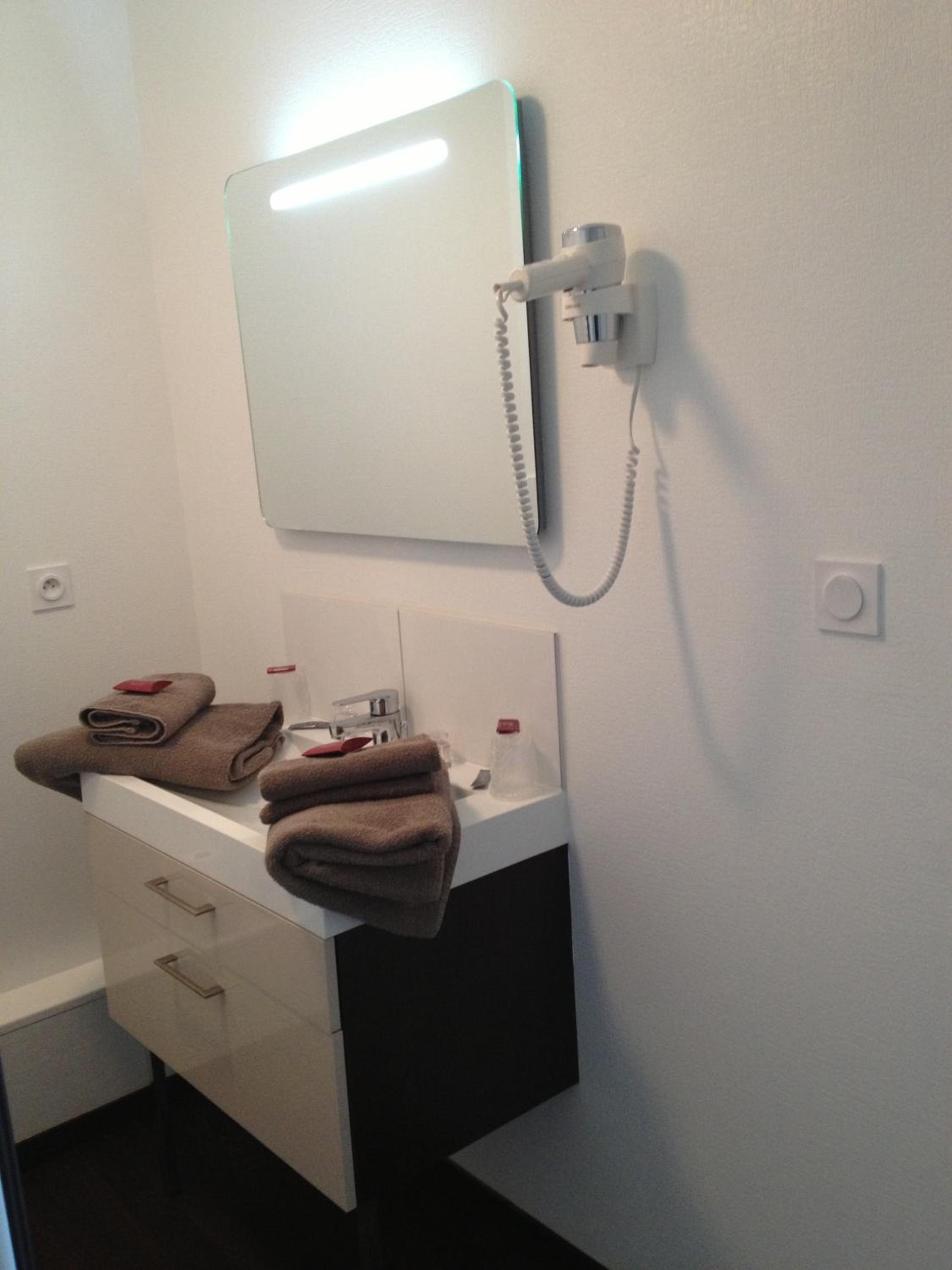 Suite - Photo 4