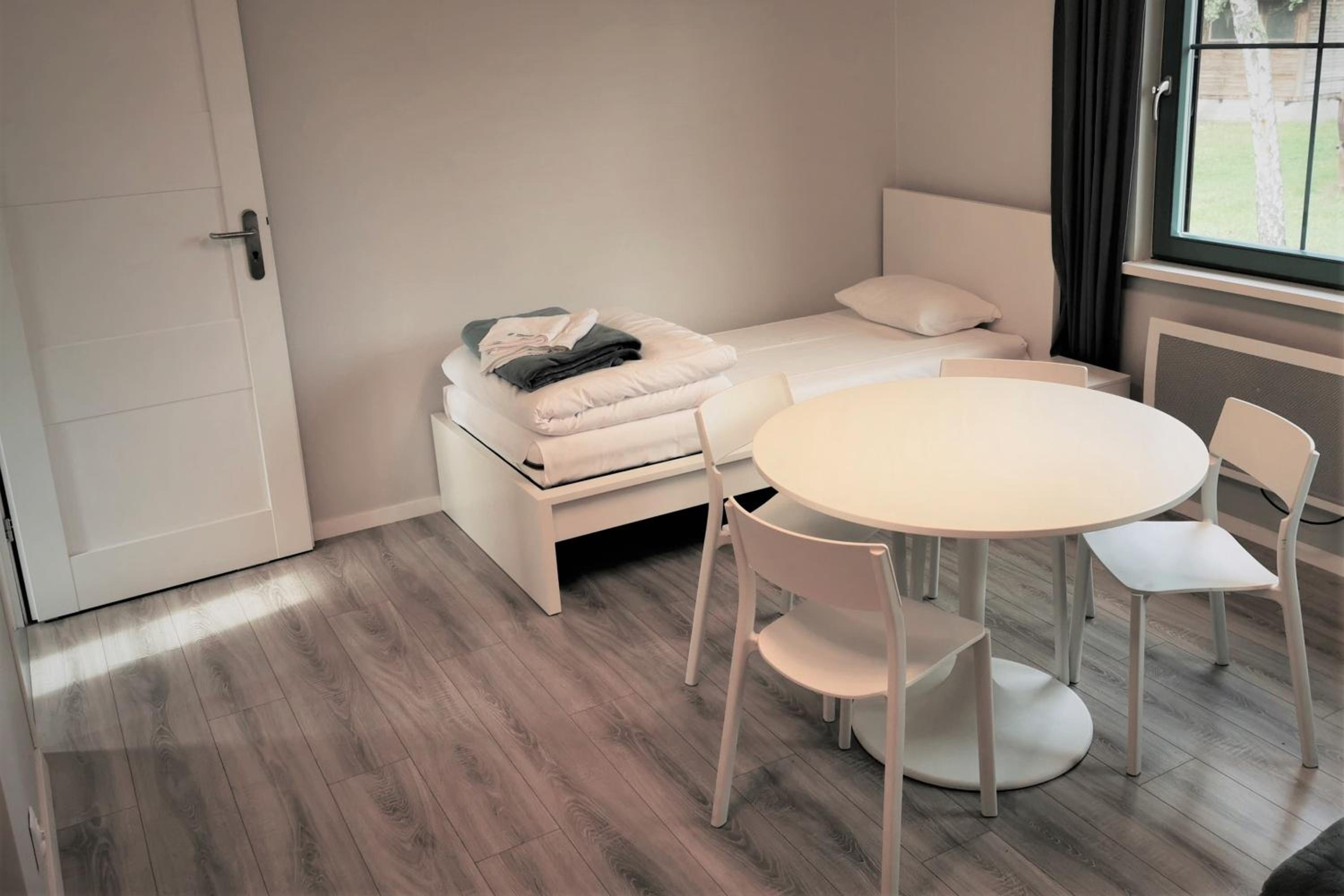 Two-Bedroom Chalet - Photo 7