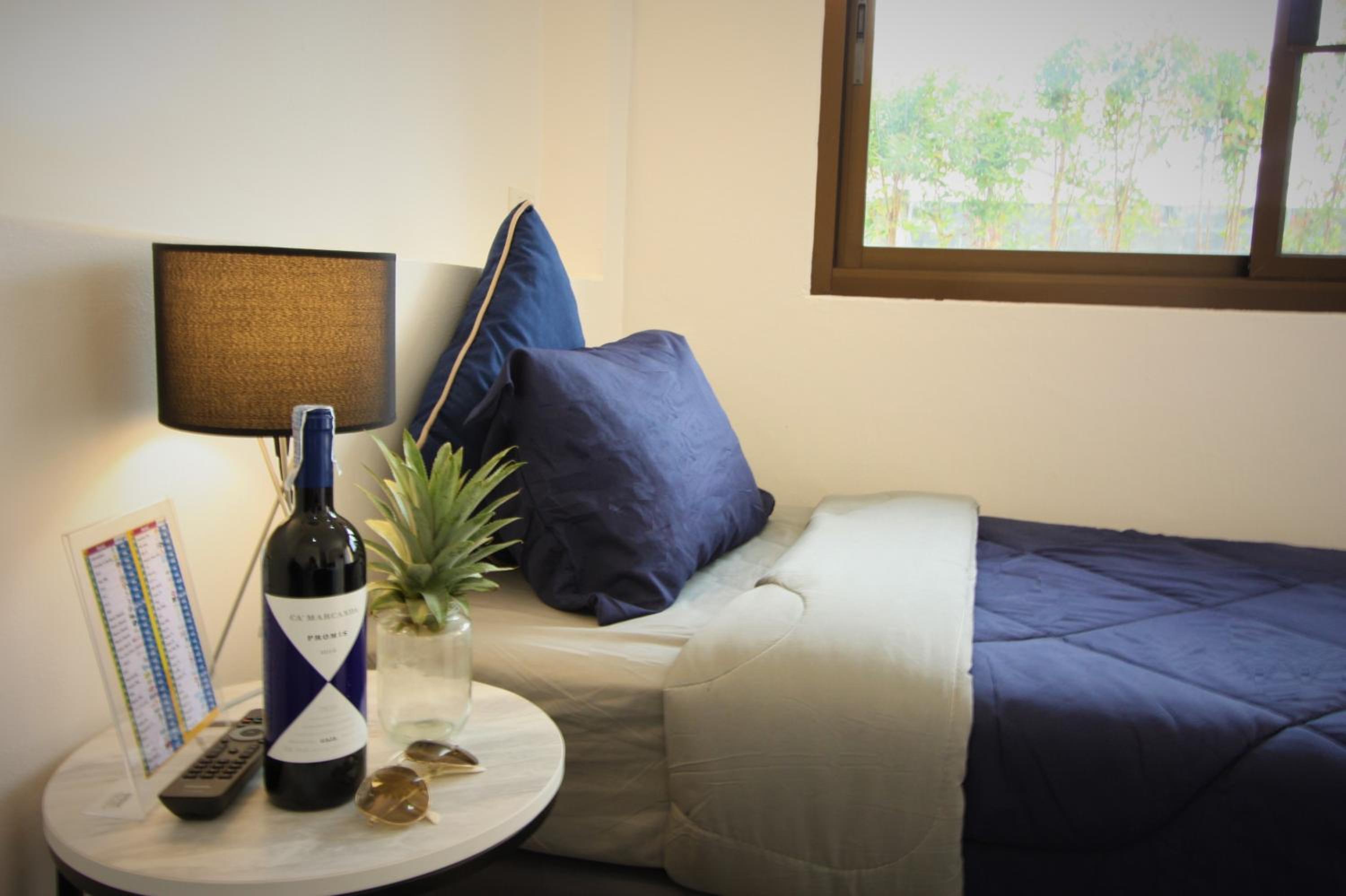 Double or Twin Room with Mountain View