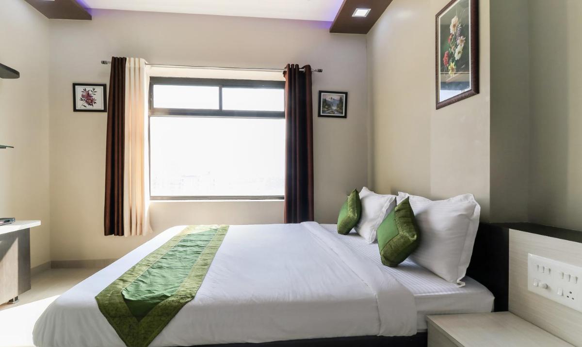 [Sanitized] Standard Double Room photo 2