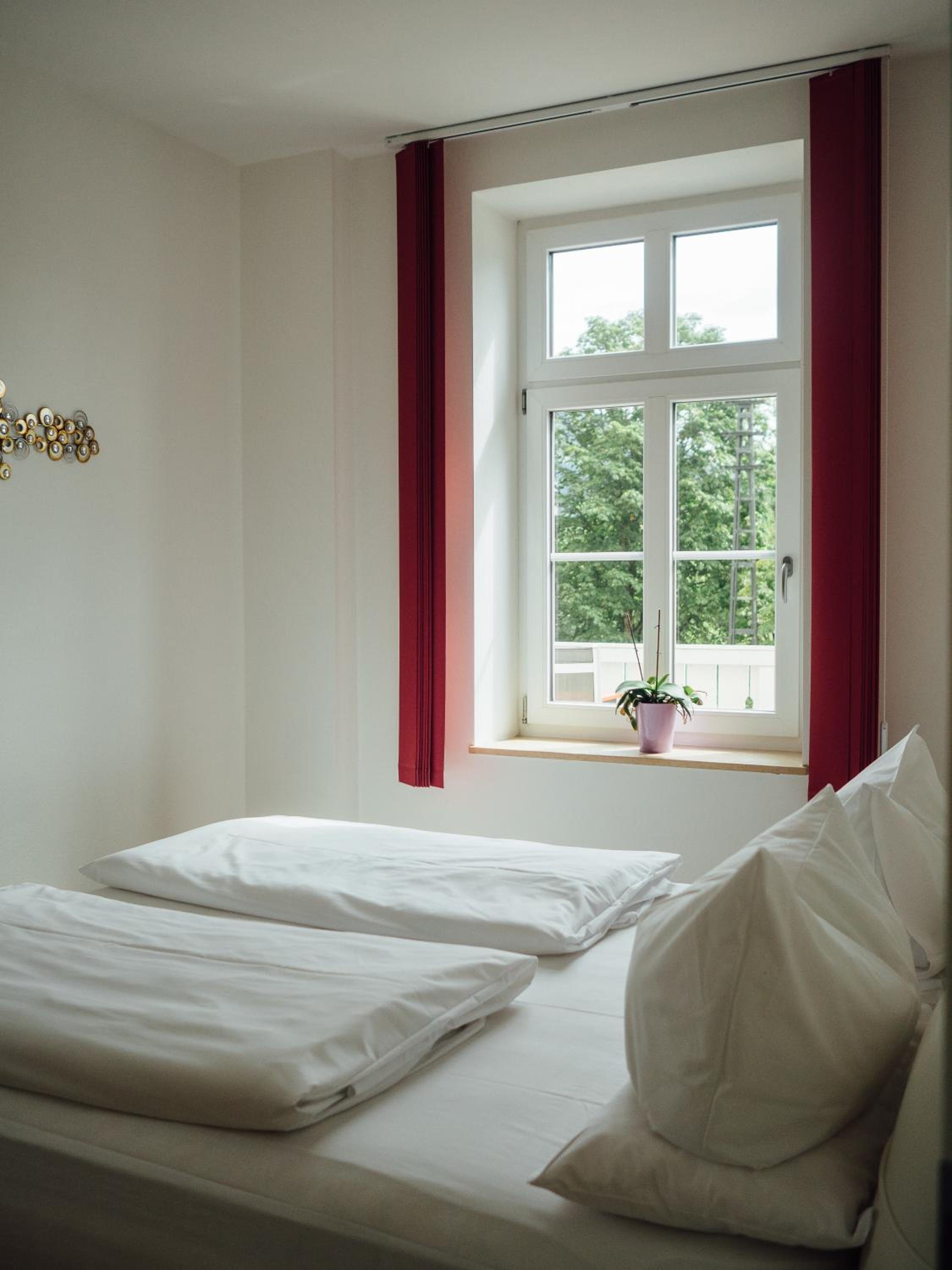 Small Double Room photo 1