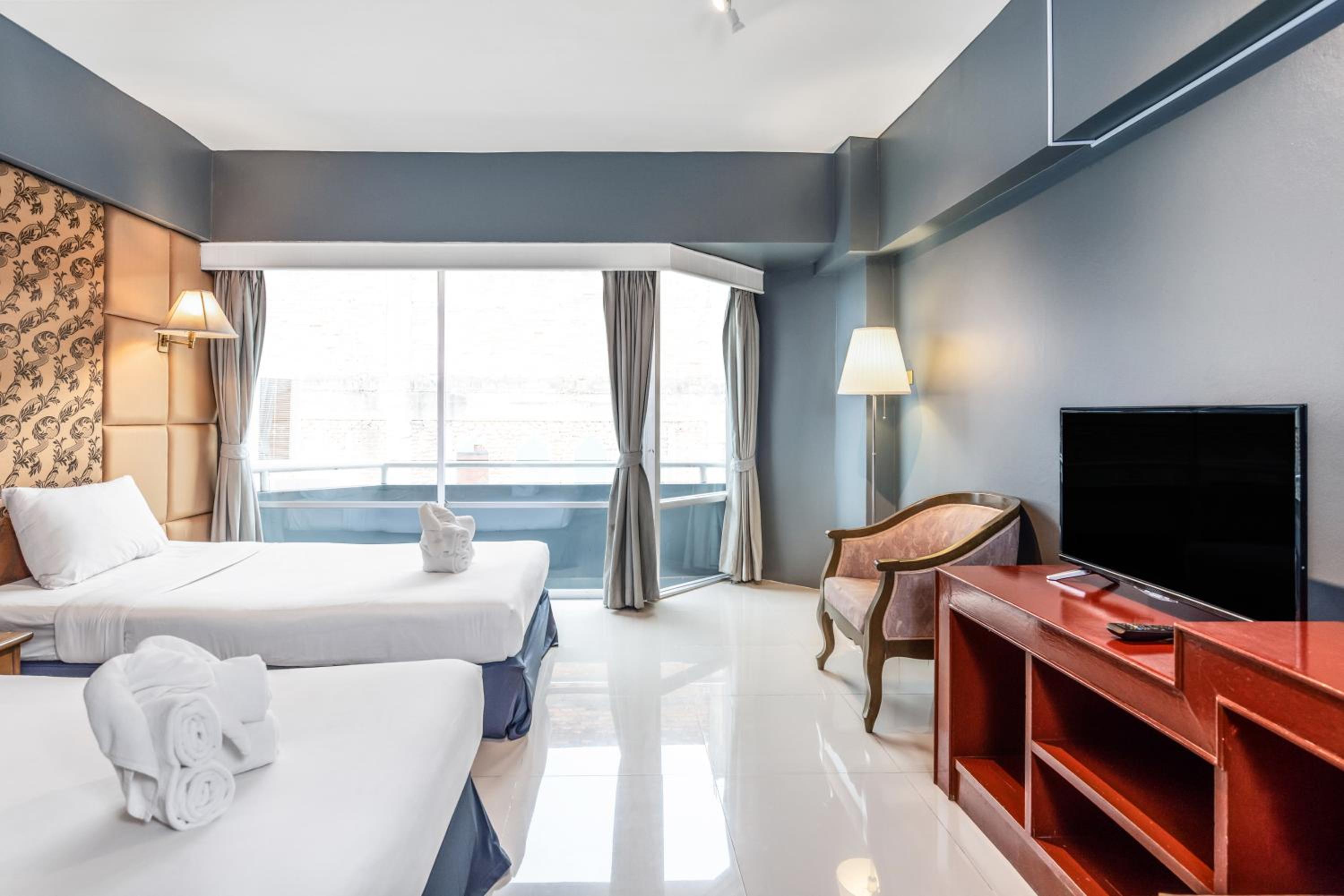 Superior King or Twin Room - Photo 1