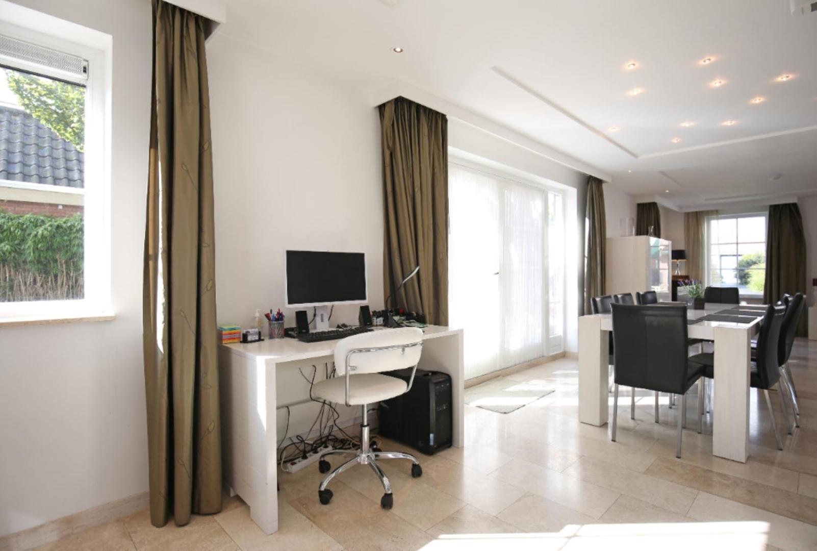 Deluxe Villa photo 2