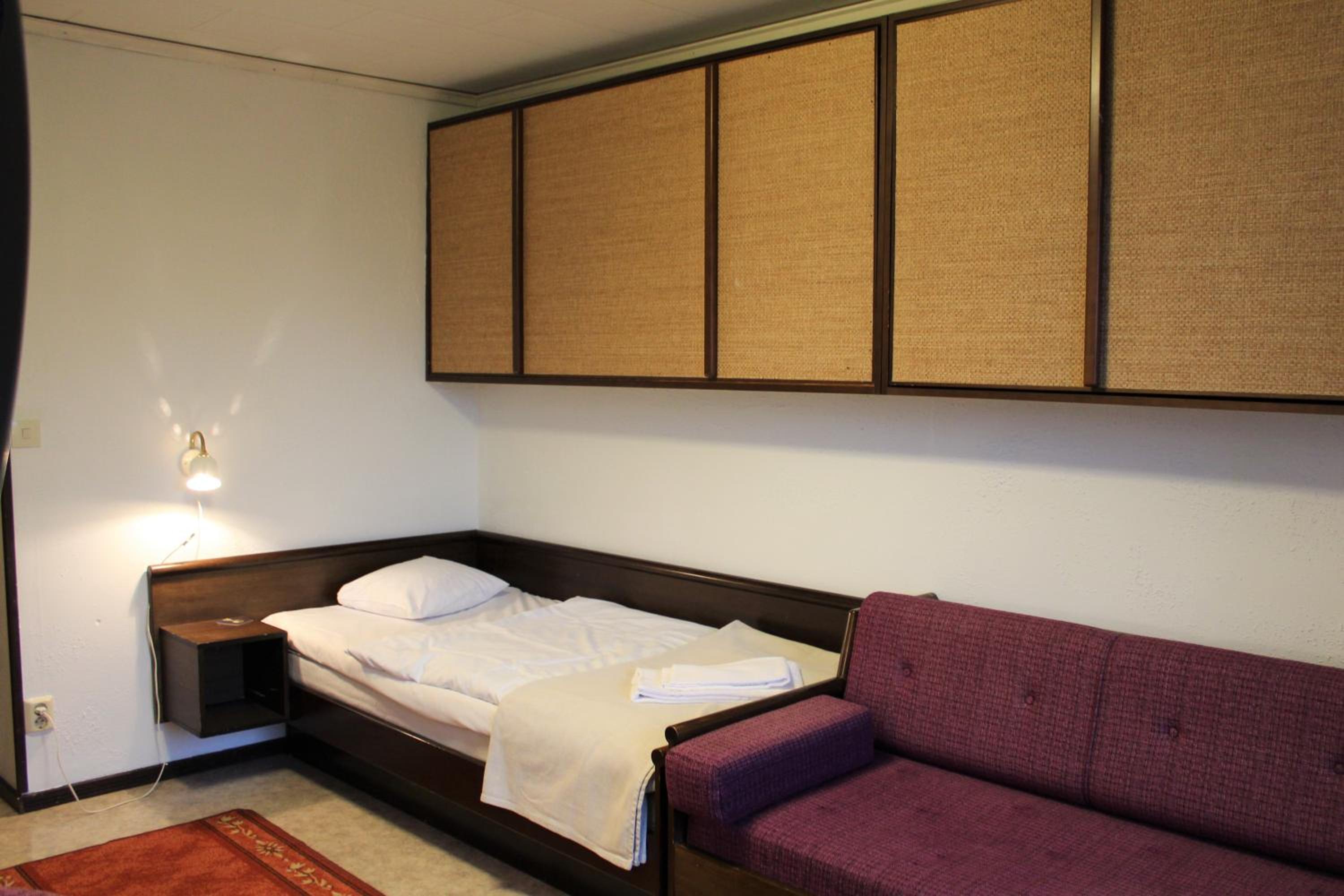 Budget Single Room photo 3