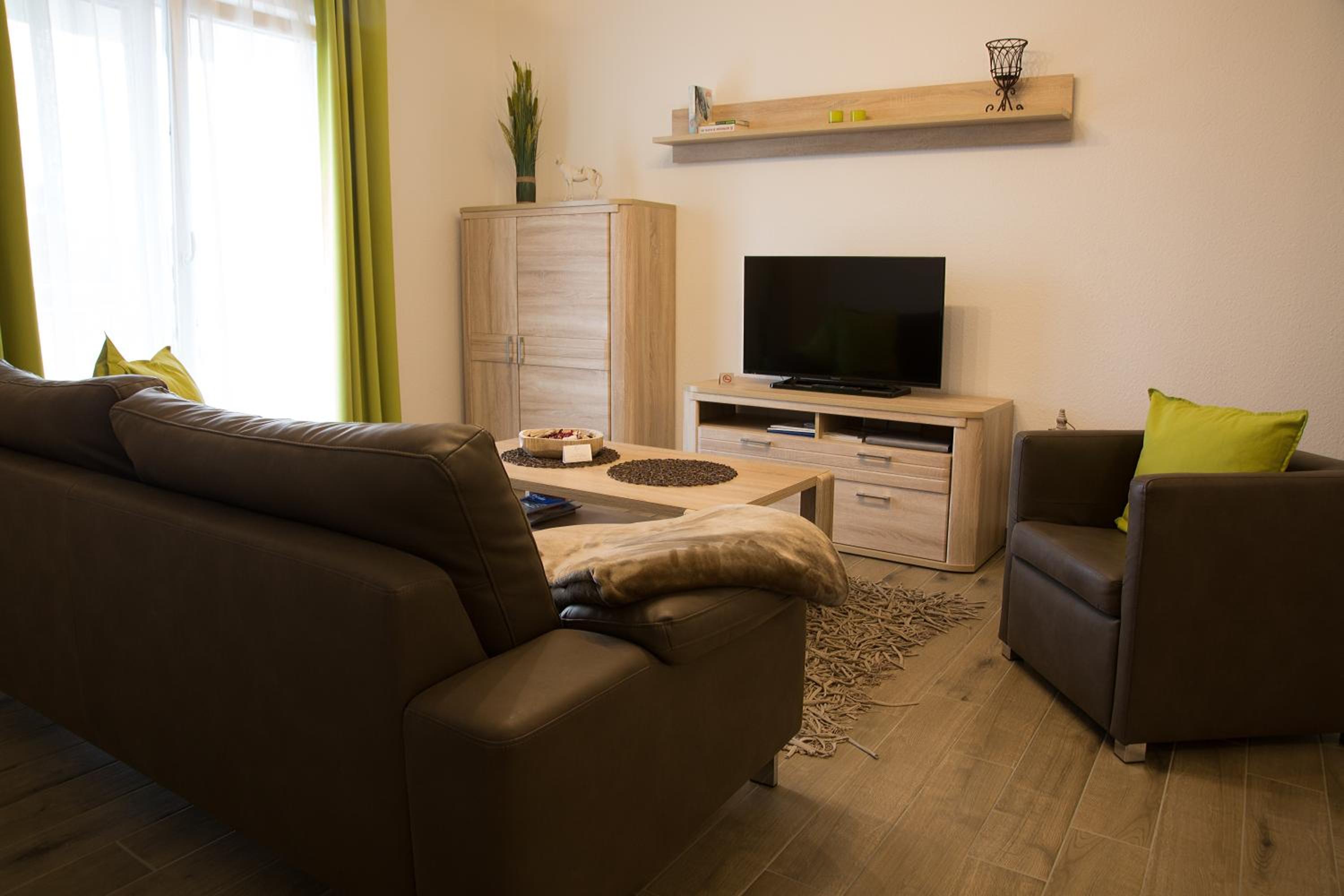 One-Bedroom Apartment photo 2