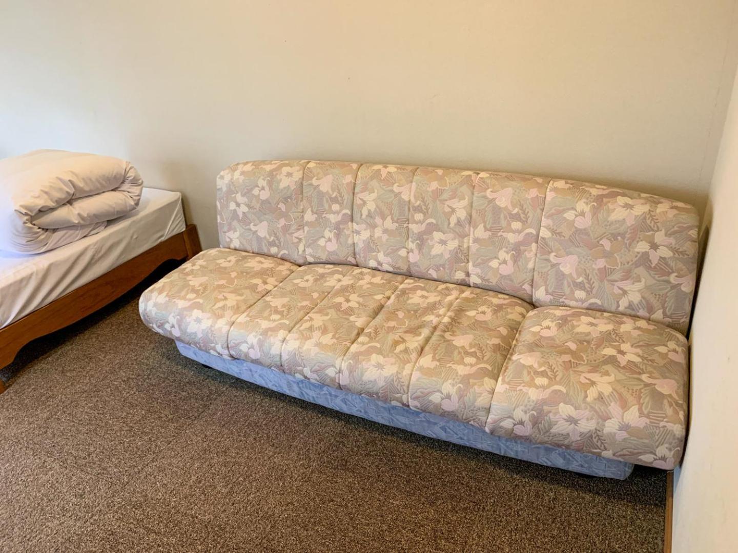Classic Triple Room - Photo 8