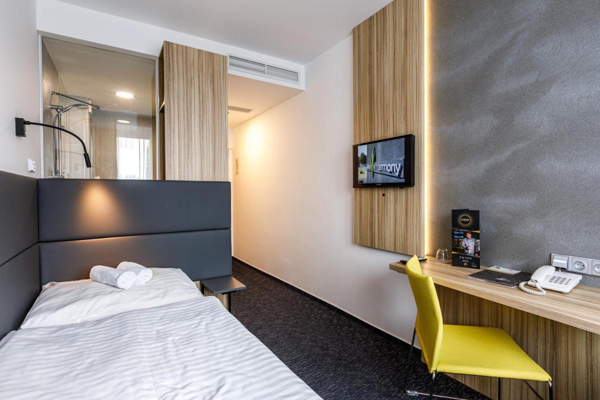 Deluxe Single Room