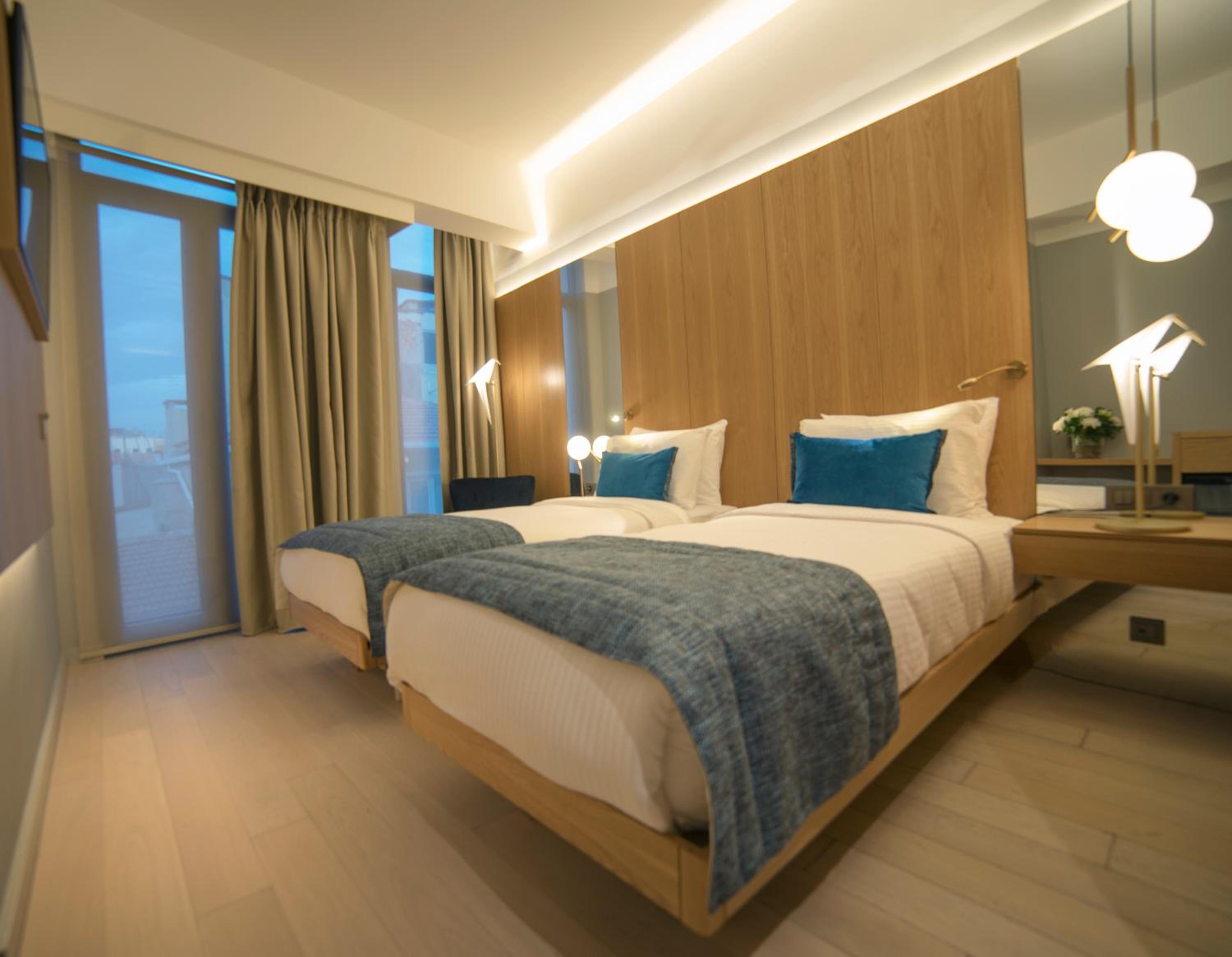 Standard Double or Twin Room photo 2