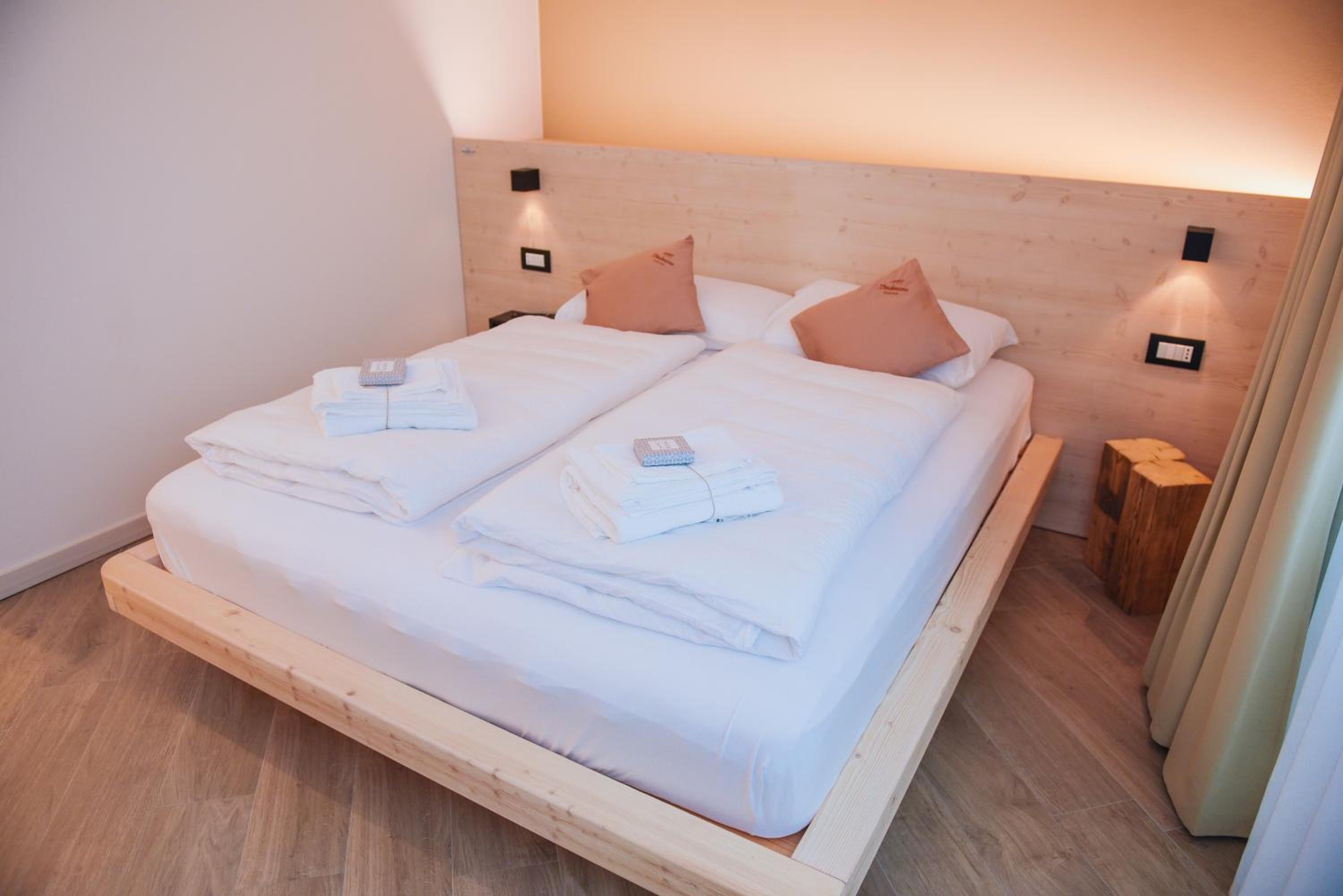 Deluxe Room - Photo 4