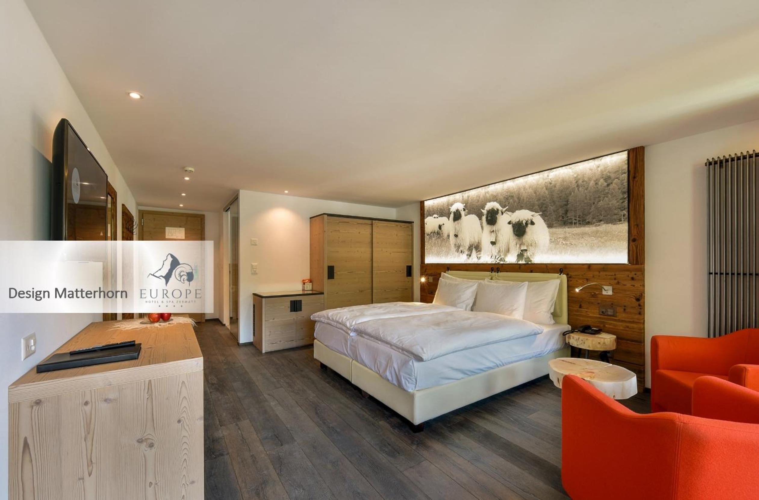 Design Double Room with Matterhorn View - Photo 11