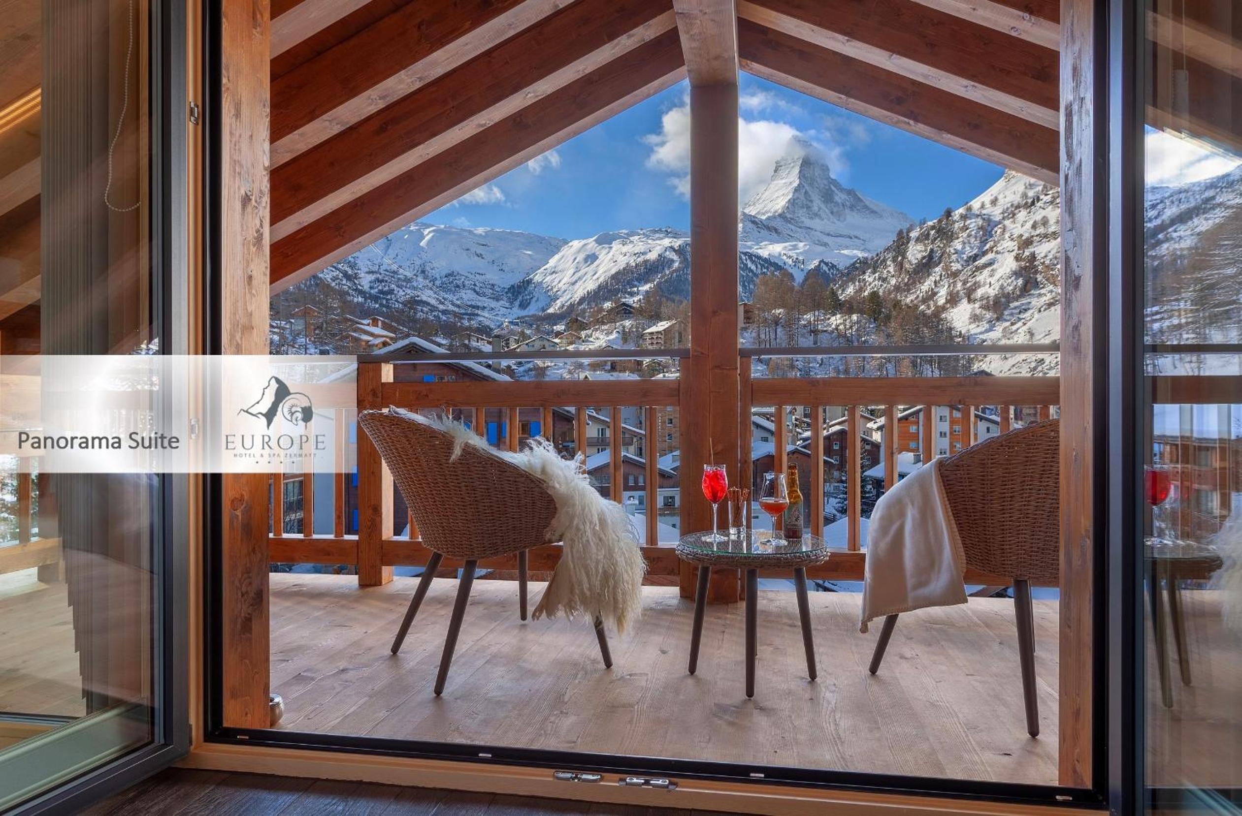 Suite with Mountain View - Photo 7