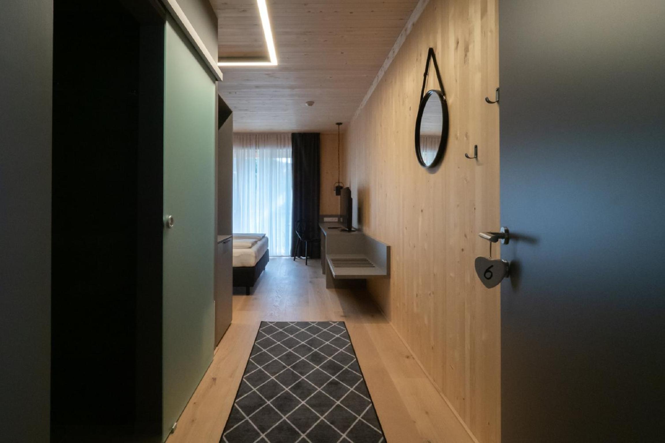 Double Room - Photo 7
