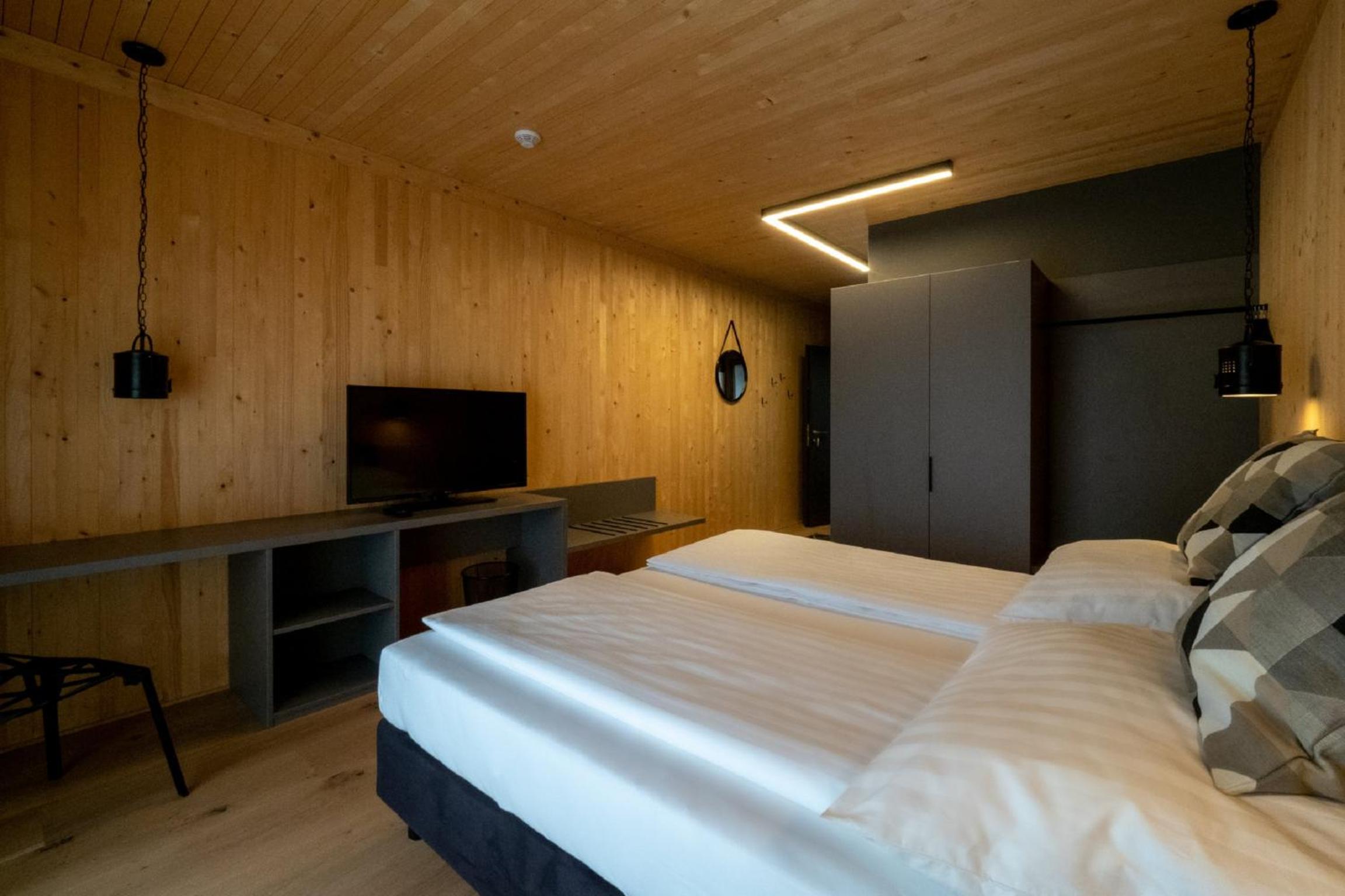 Double Room - Photo 1