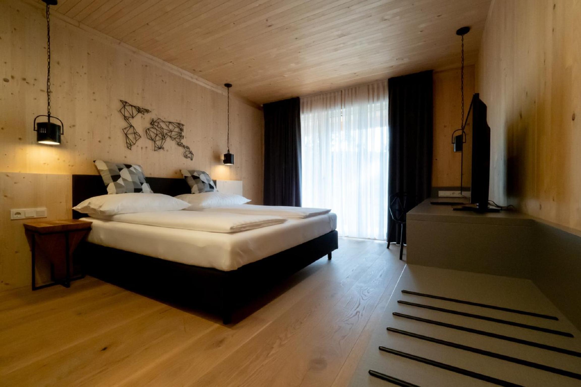 Double Room - Photo 6