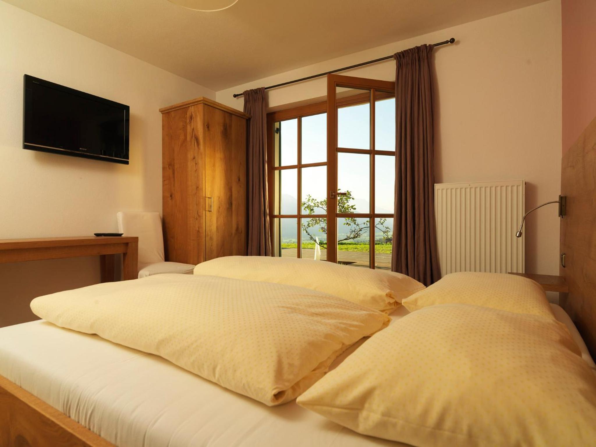 Double Room - Photo 5