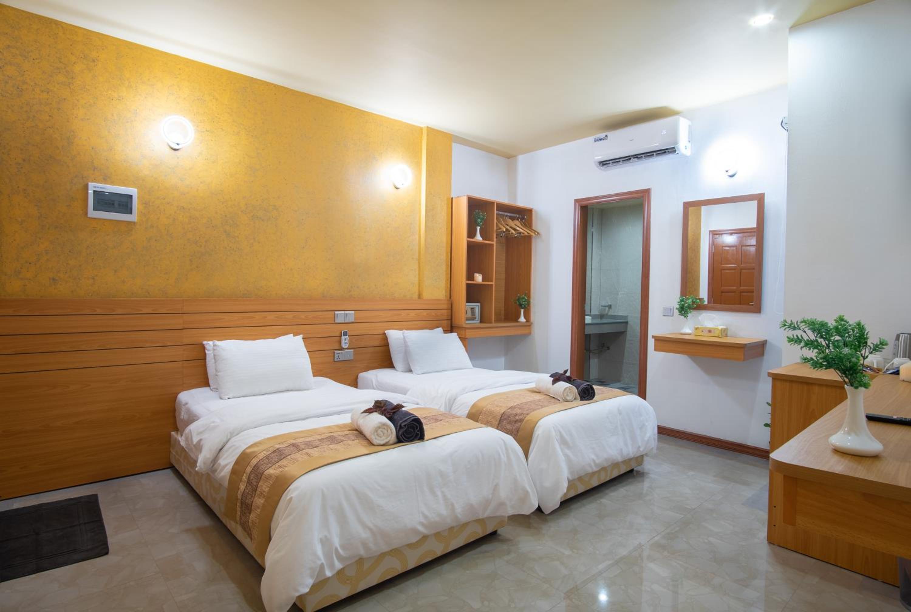 Comfort Double Room - Photo 13