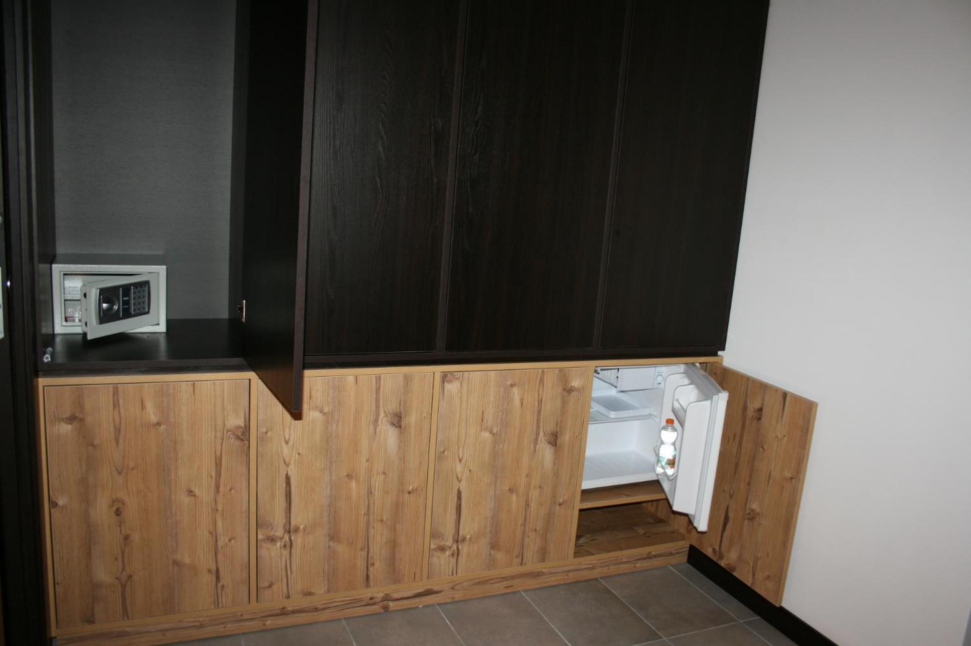 Classic Quadruple Room photo 3