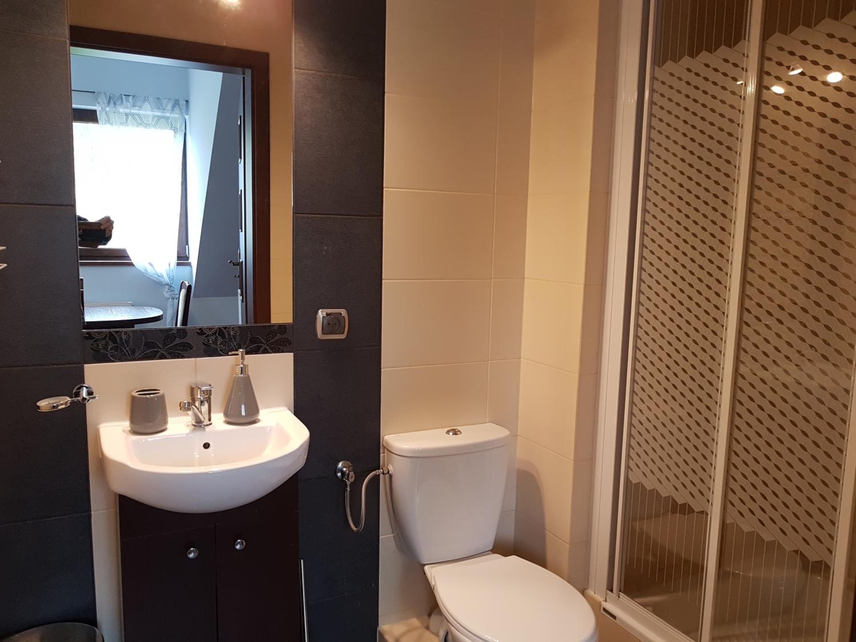 Suite with Mountain View