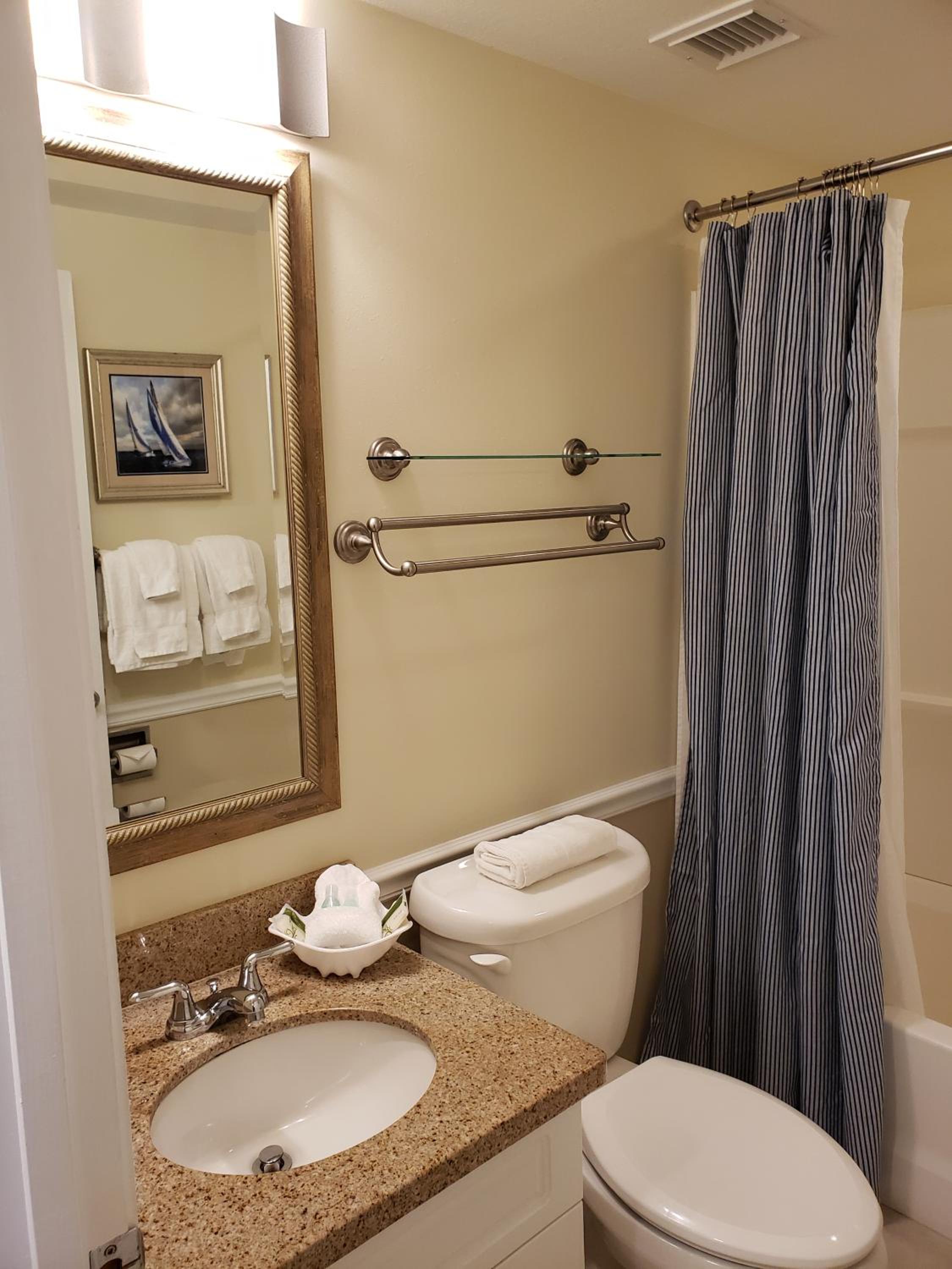One-Bedroom Townhouse photo 3