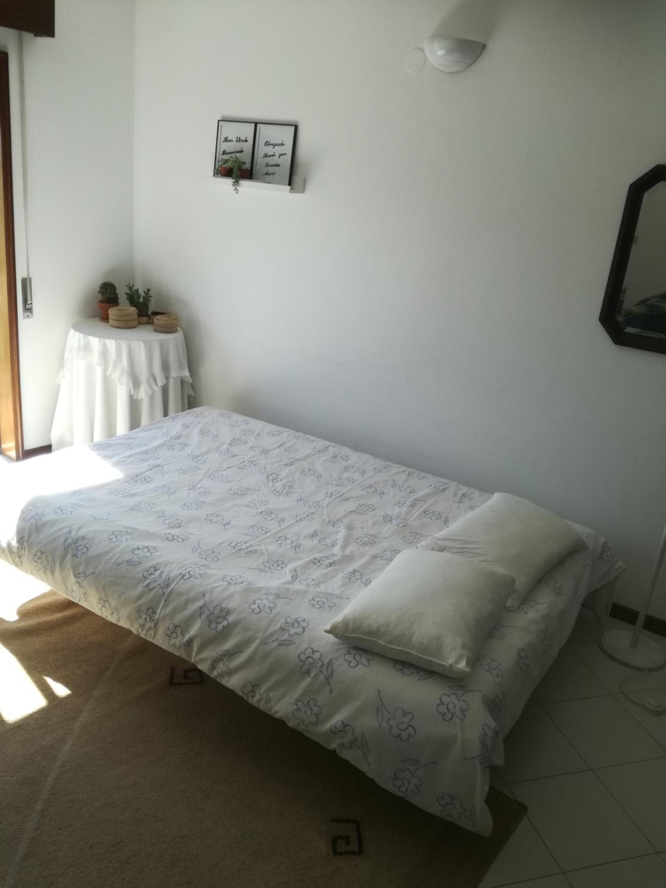 Apartment with Balcony photo 3