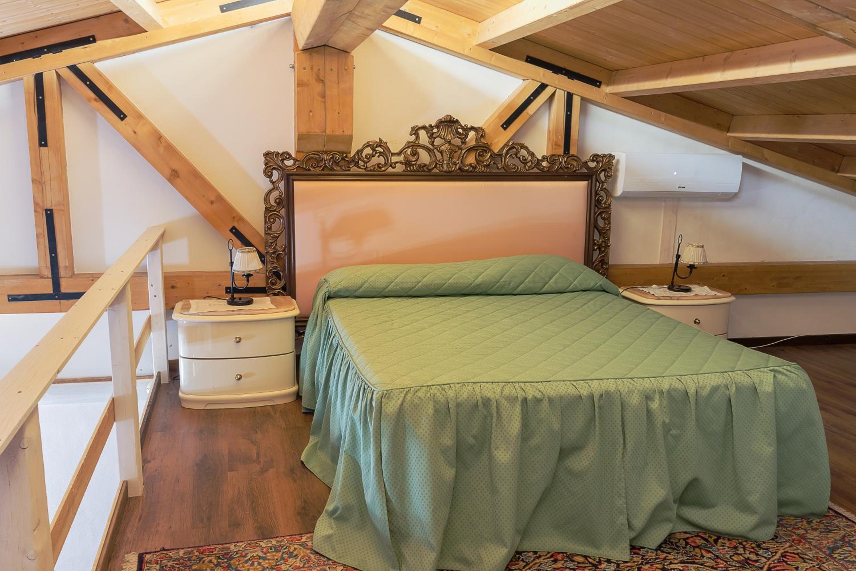 Apartment - Split Level
