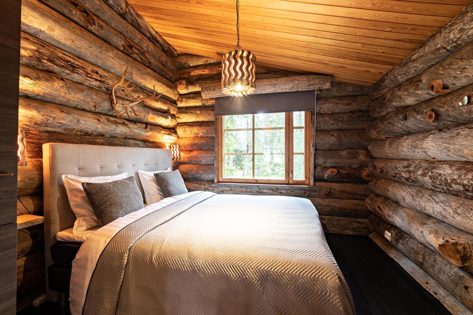 Superior Chalet - Photo 1