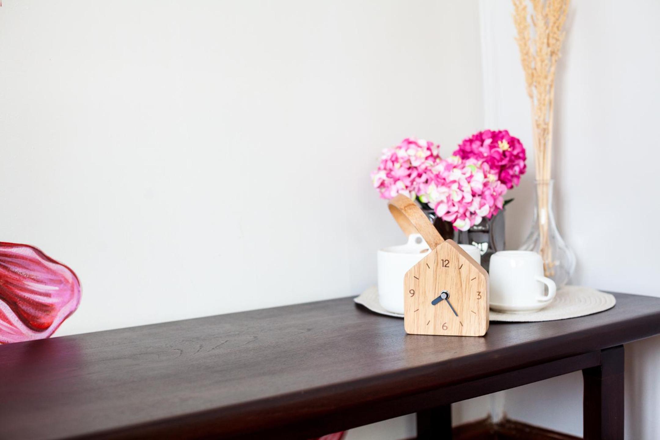 Standard Queen Room - Photo 10