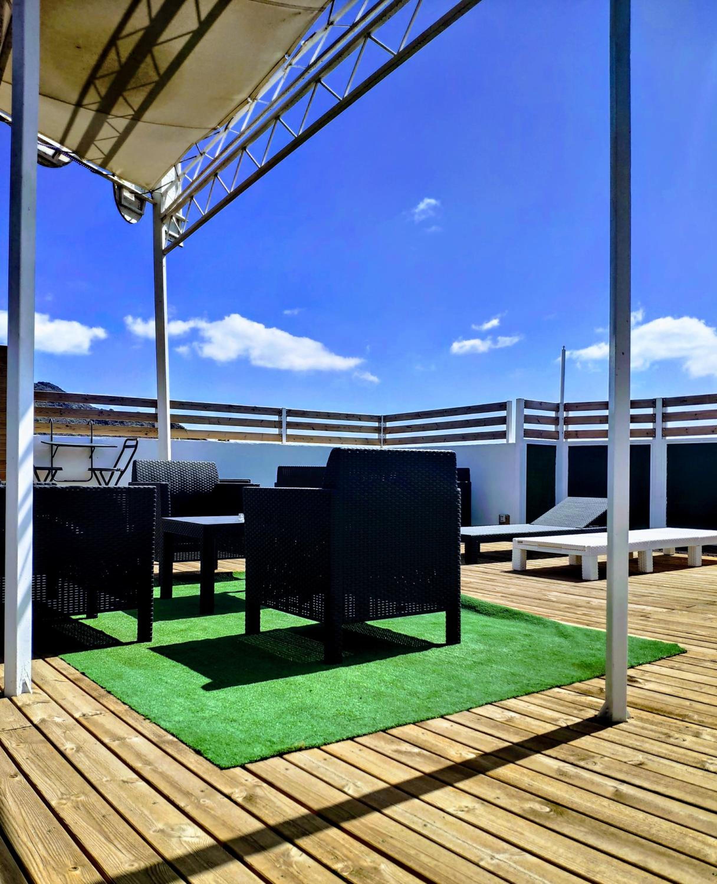 Deluxe Double Room with Balcony photo 2